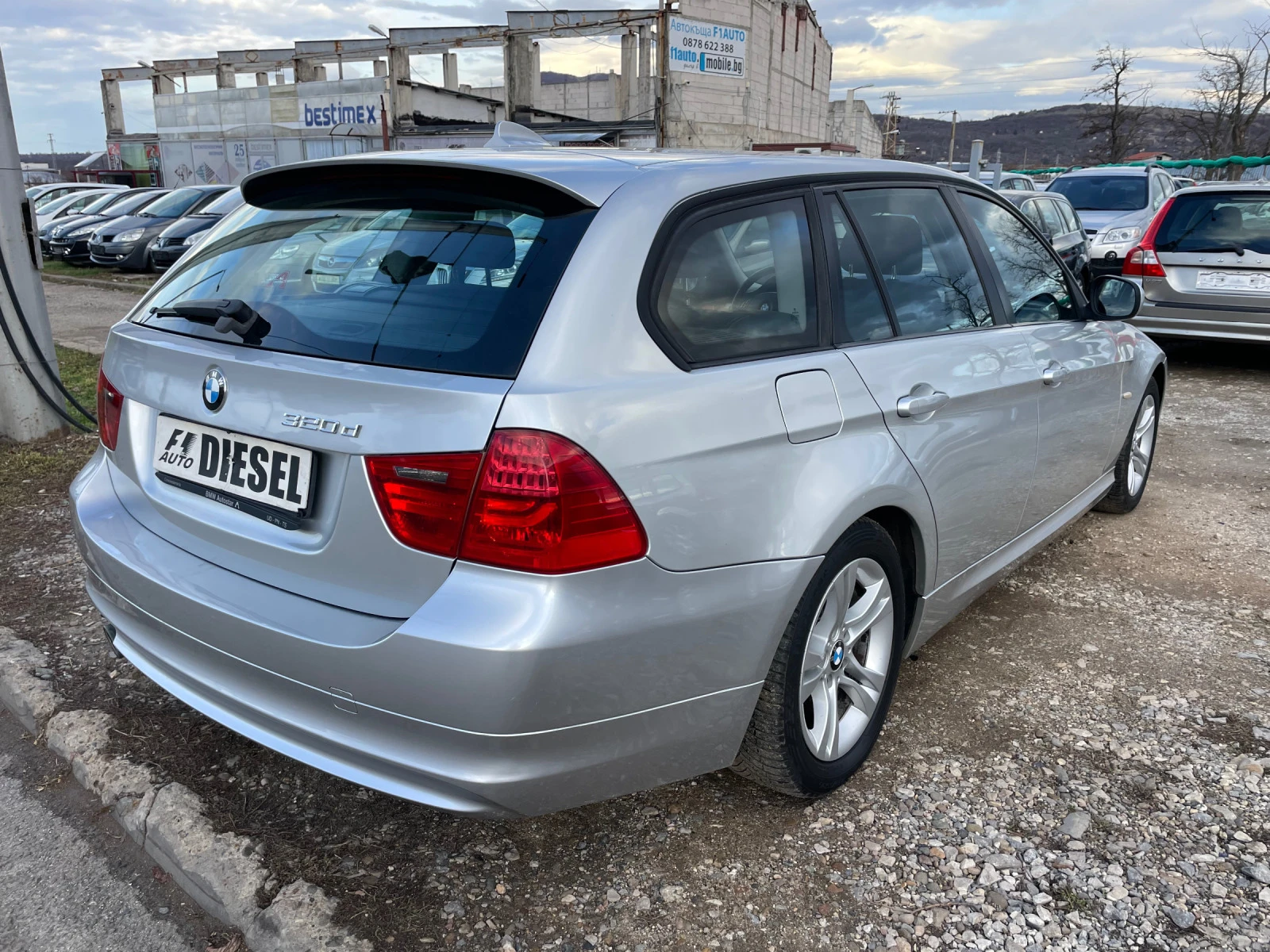 BMW 320 2.0TDI-177-ФЕЙС-ИТАЛИЯ - изображение 8