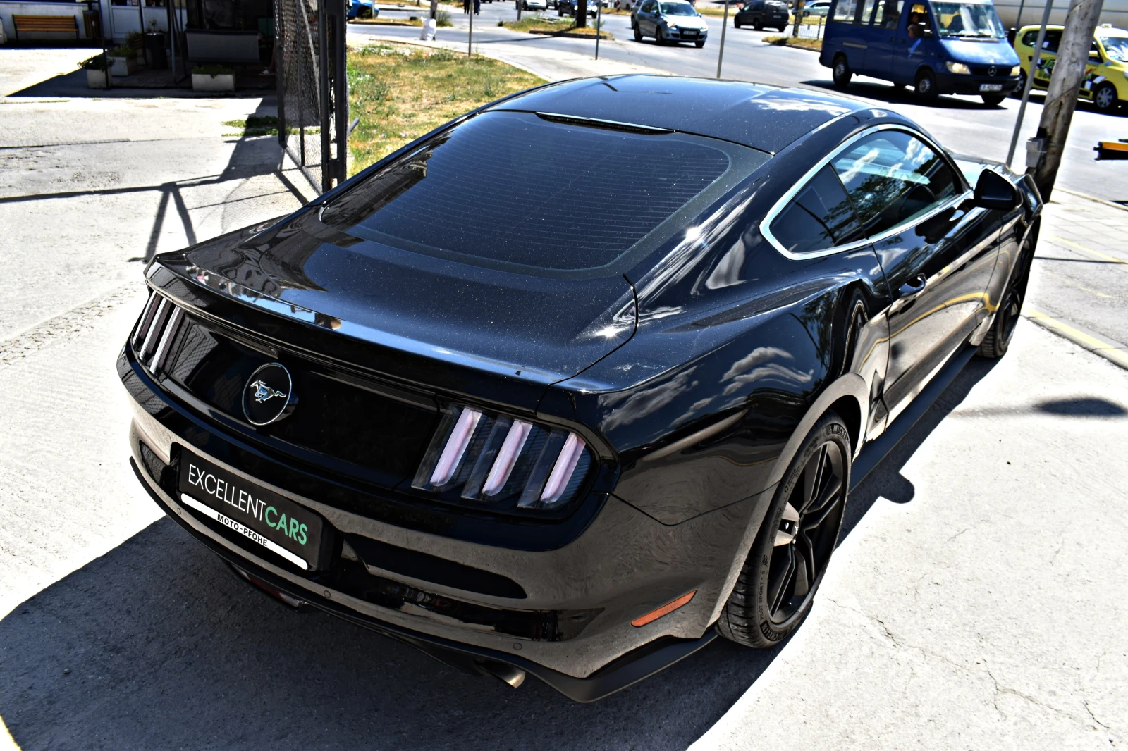 Ford Mustang 2.3ECO-BOOST* 40000KM!!!!* SERVICE-HISTORY - изображение 5