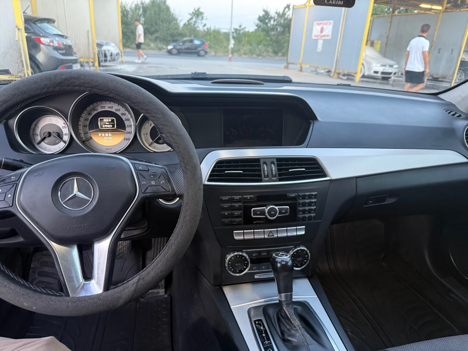 Mercedes-Benz C 220  - изображение 6