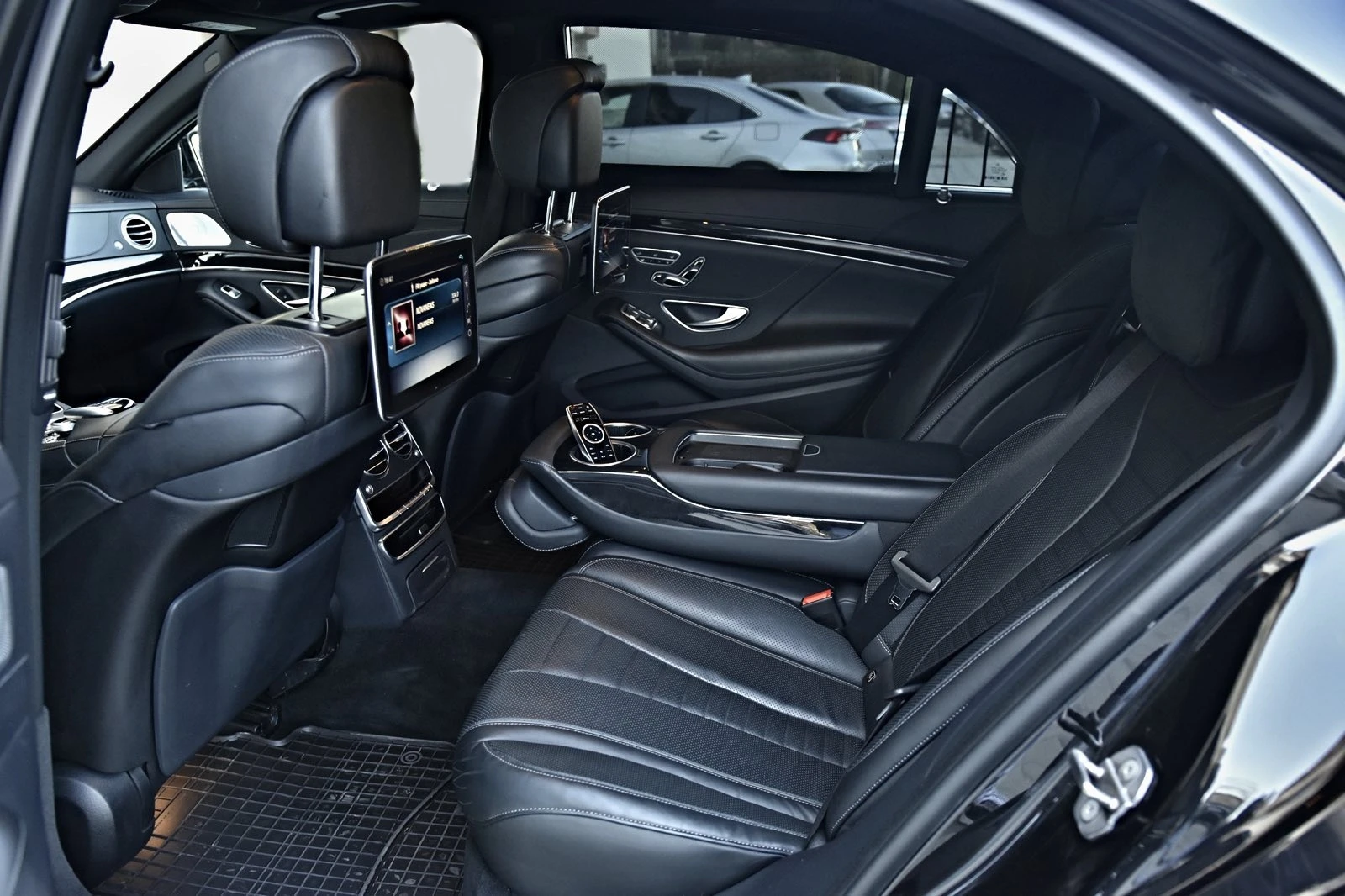 Mercedes-Benz S 350 ЛИЗИНГ/LONG/ 3-TV/ FULL OPTION | Mobile.bg — изображение 12