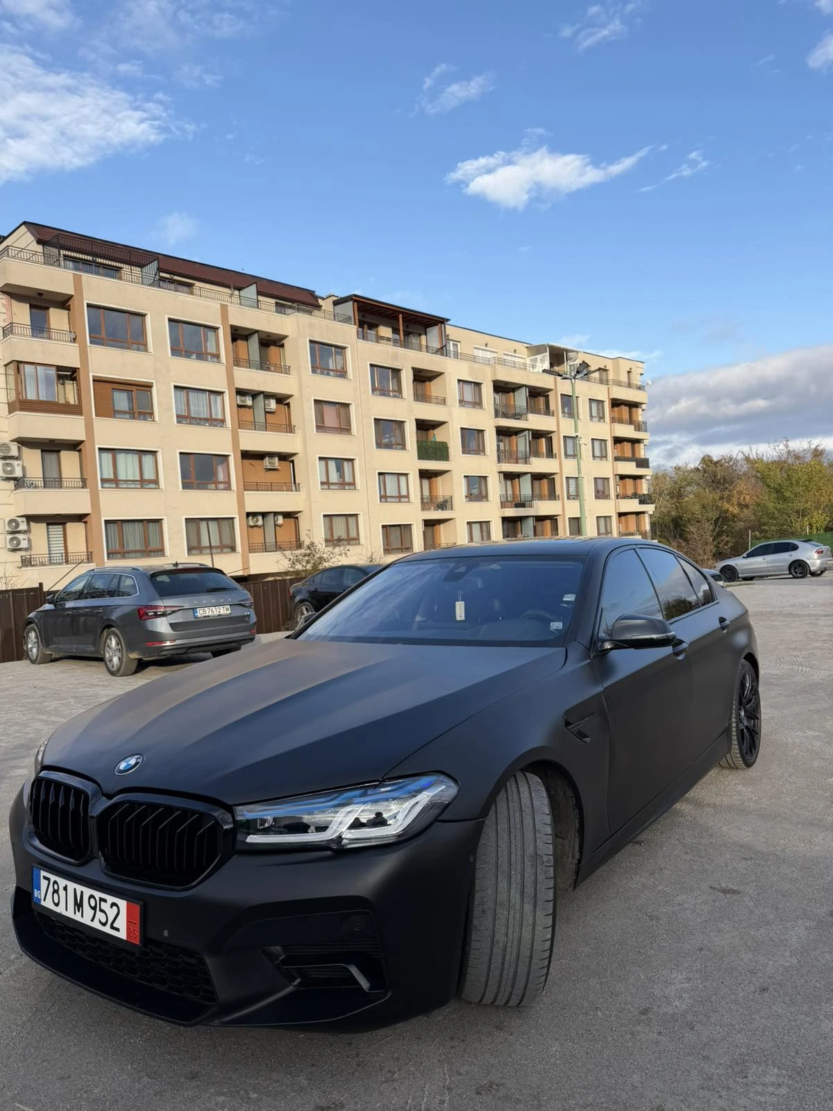 BMW 535 I * M5 F90 PACK* * CERAMIC * 360* * HARMON KARDON* - изображение 3