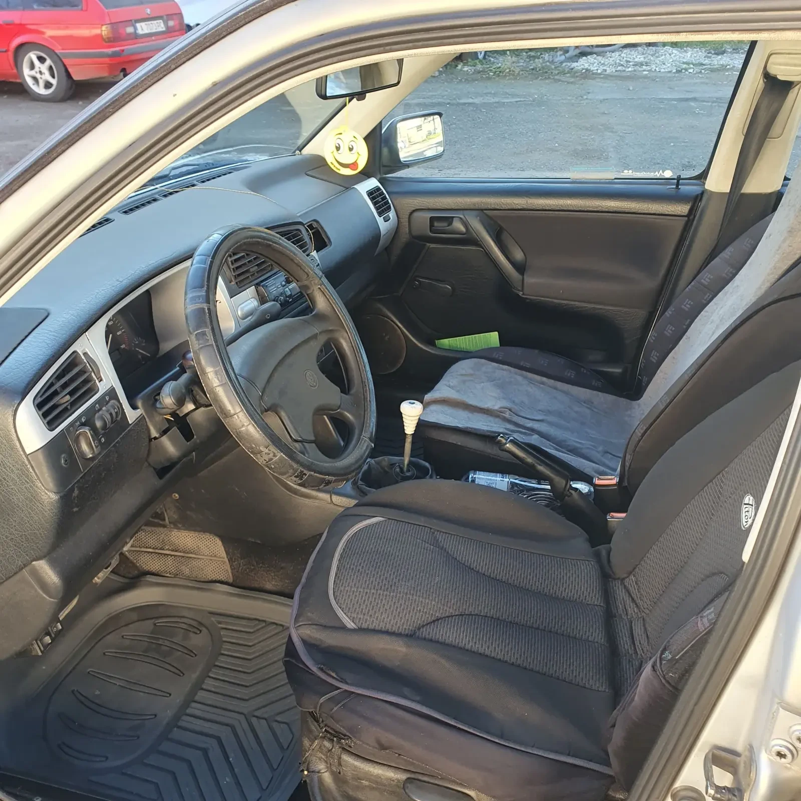 VW Golf Variant Mk3 GT 1.8i Моно - изображение 9