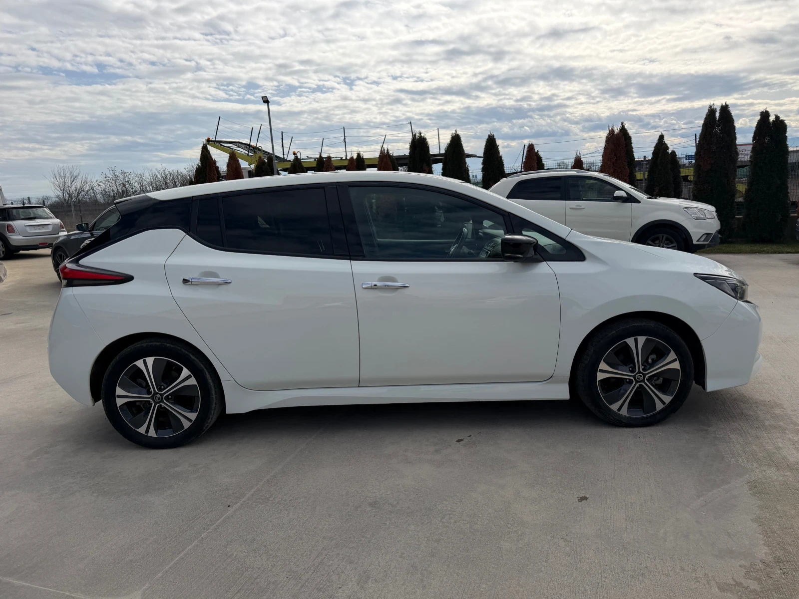 Nissan Leaf  * НОВ* ТОП*  - изображение 5