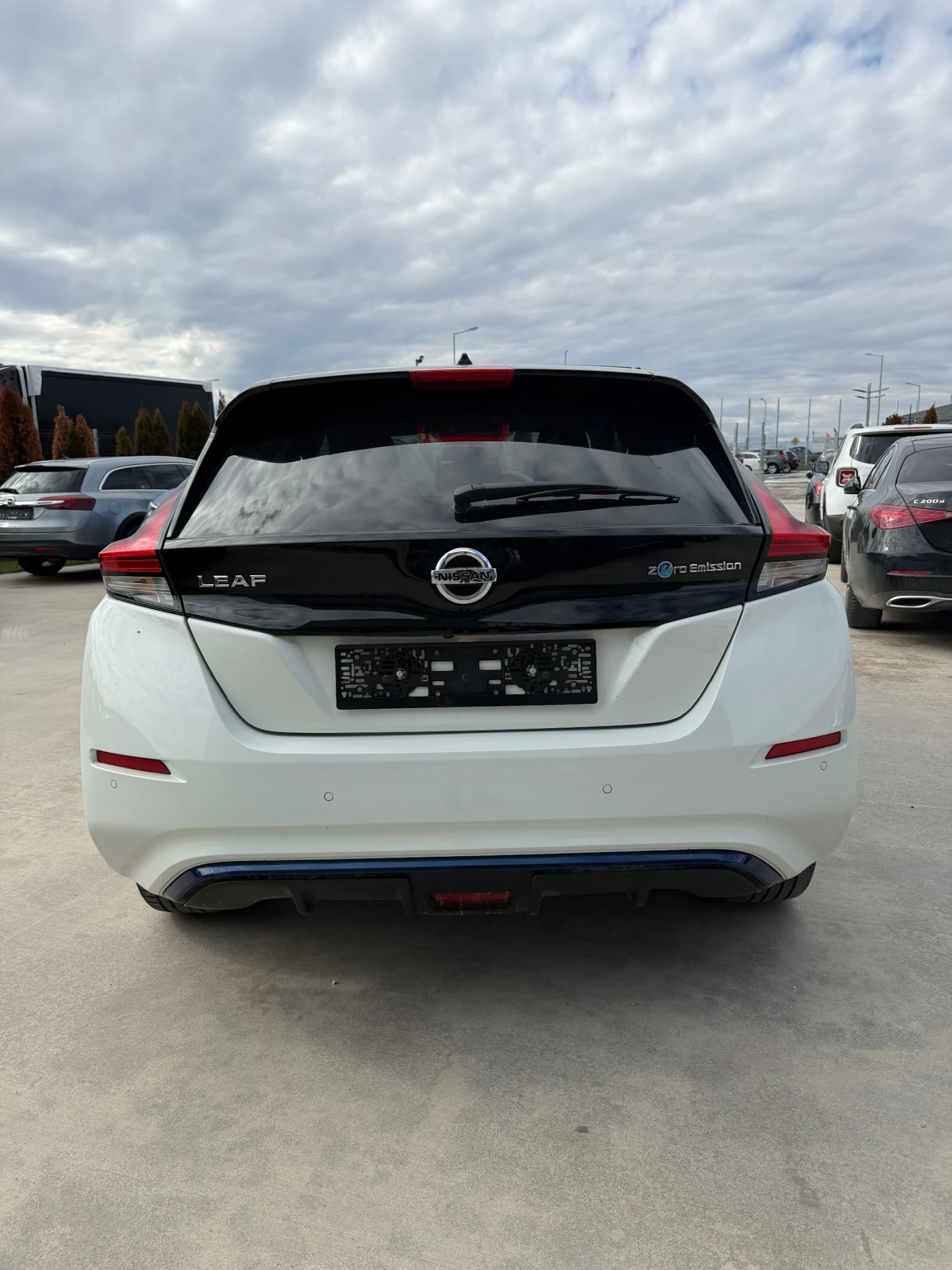 Nissan Leaf  * НОВ* ТОП*  - изображение 8