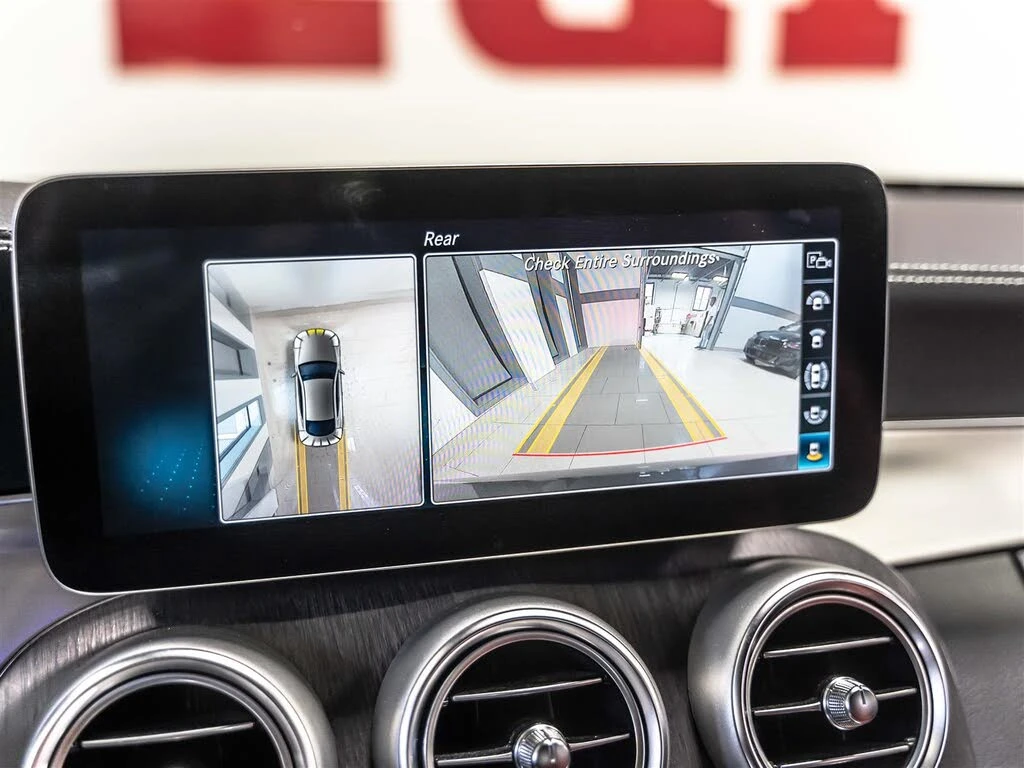 Mercedes-Benz C 43 AMG * AMG Line * HeadUp * * AвтоКредит* (ЦЕНА ДО БГ), снимка 11 - Автомобили и джипове - 53805111