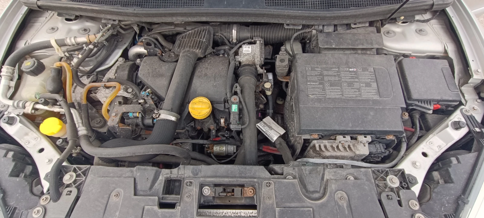 Renault Megane 1.5 DCI, снимка 13 - Автомобили и джипове - 53833225