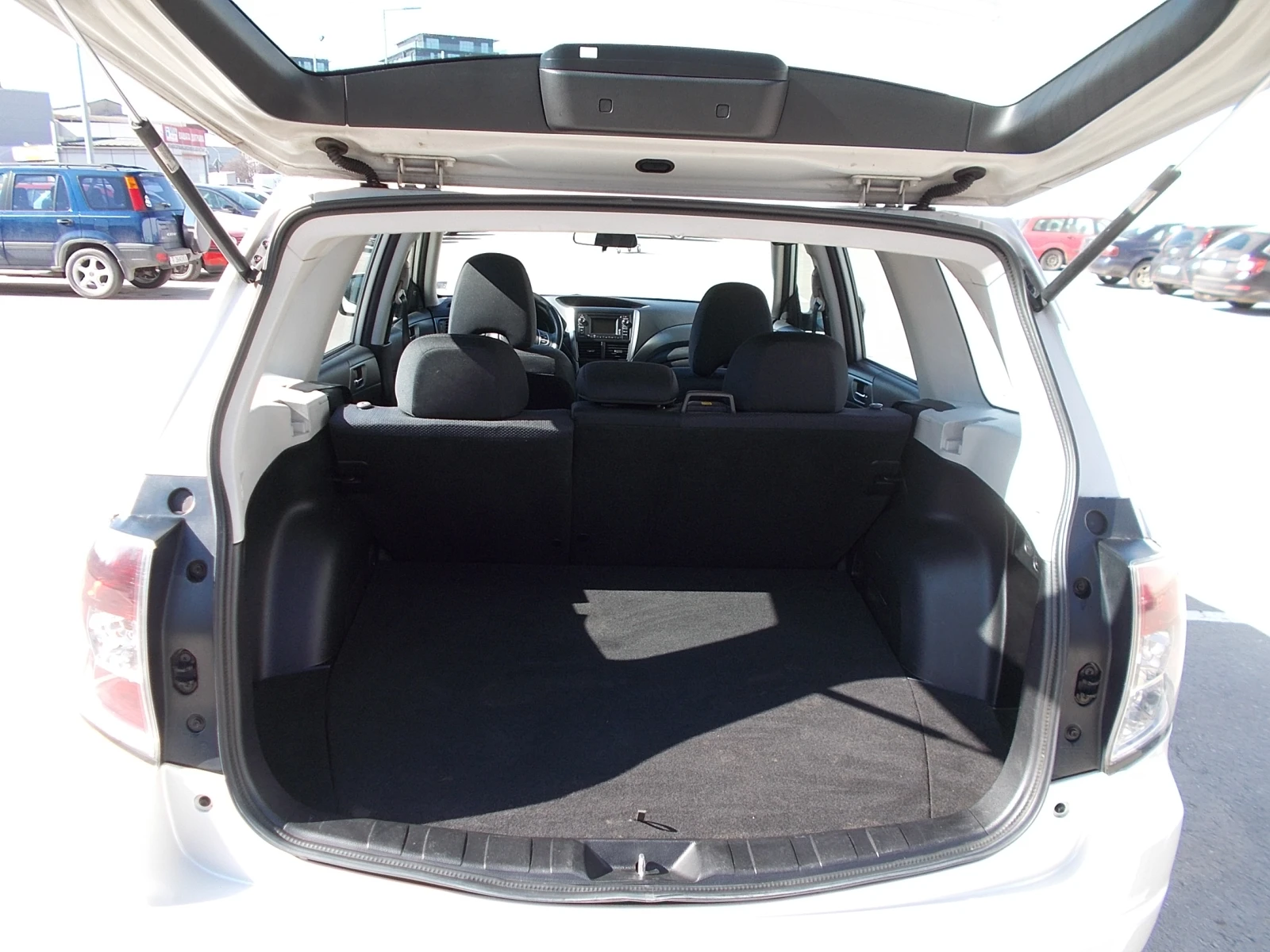 Subaru Forester 2.0D  4x4 AWD, снимка 11 - Автомобили и джипове - 53866598