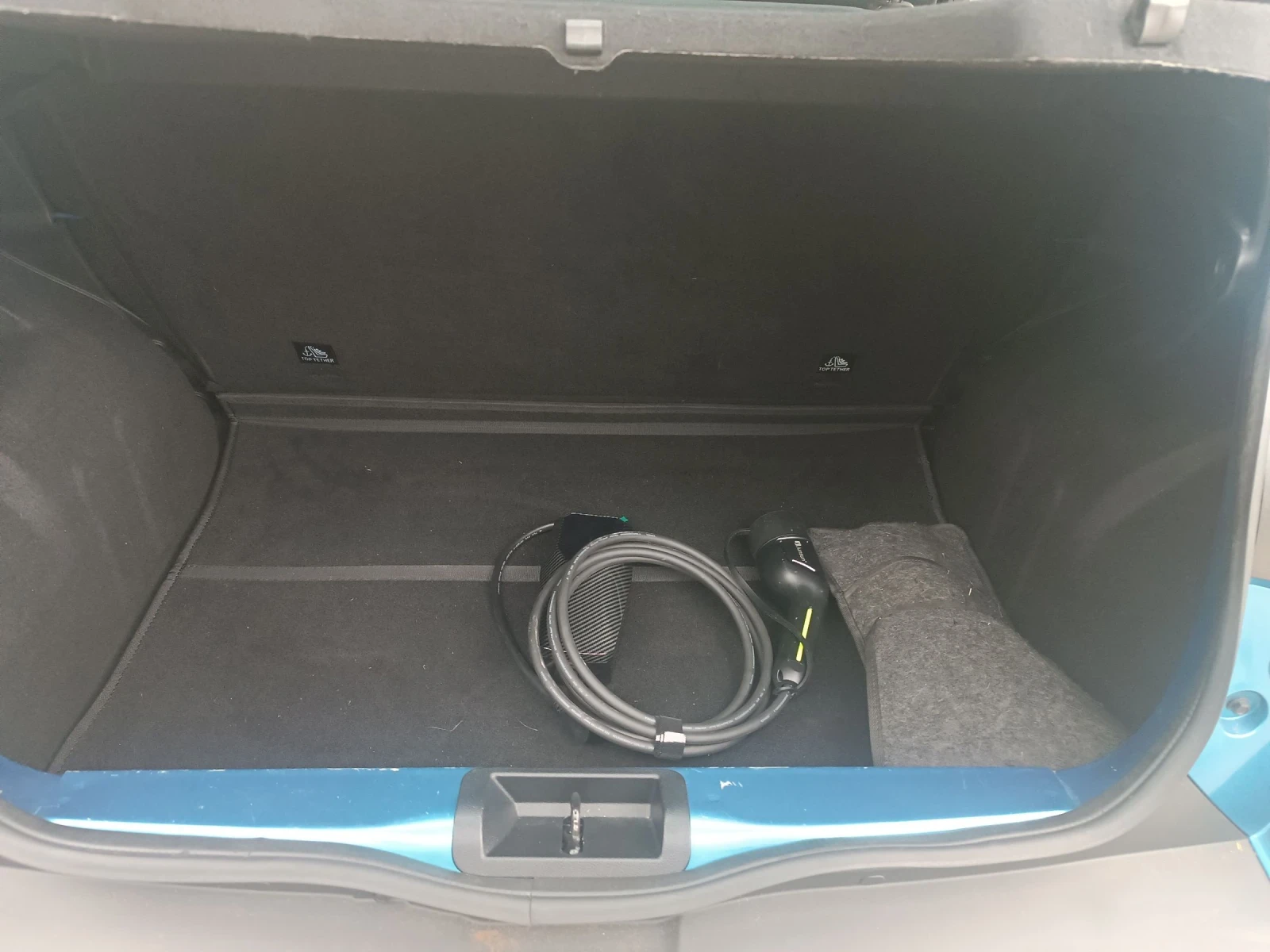 Dacia Spring Extreme 33 kw, снимка 11 - Автомобили и джипове - 54212225