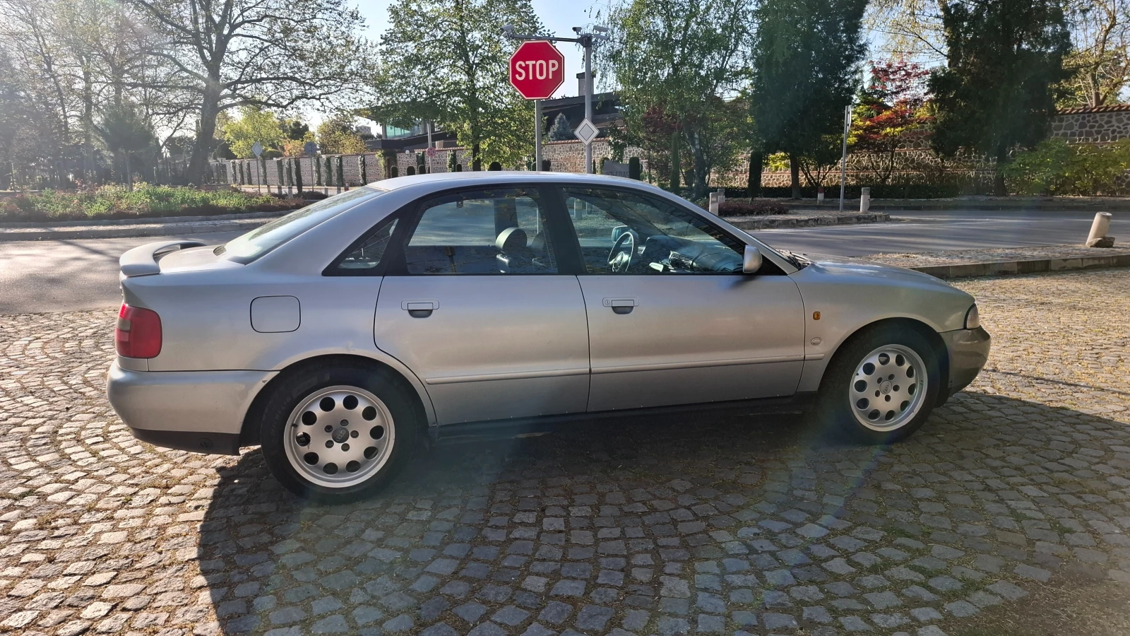 Audi A4 1.8tq, снимка 2 - Автомобили и джипове - 54541572