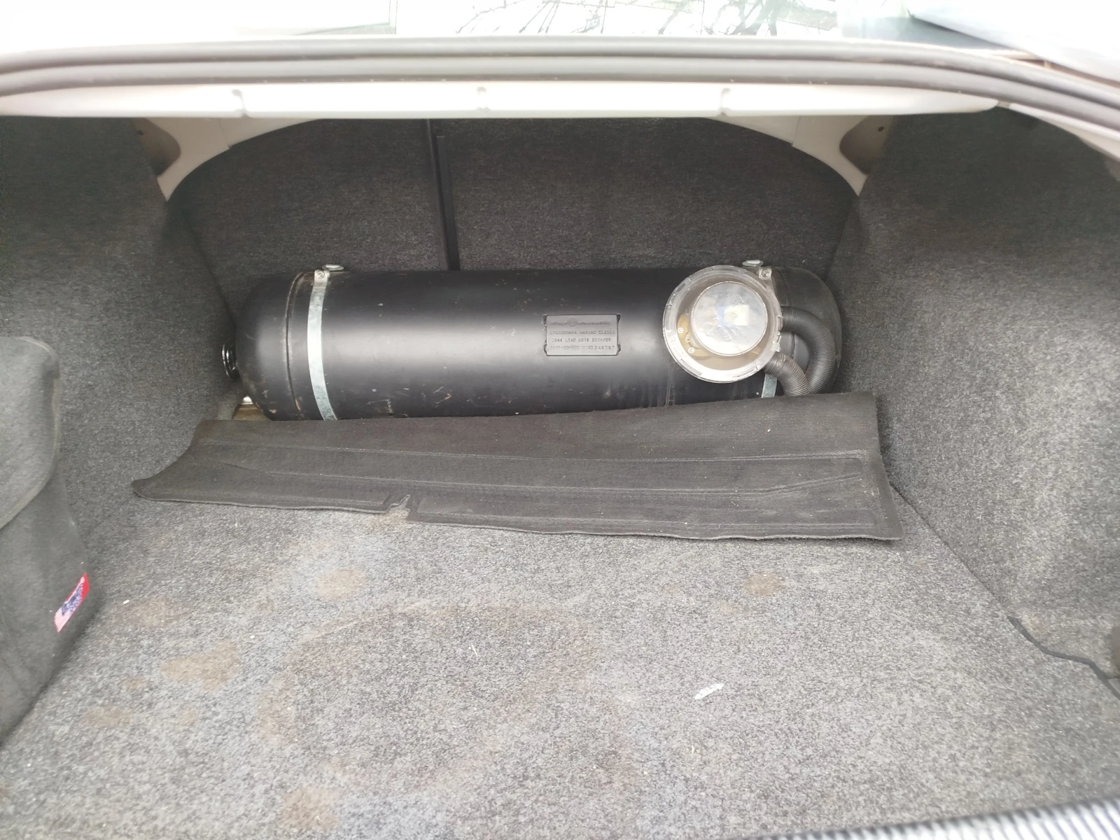 VW Passat, снимка 7 - Автомобили и джипове - 54669423