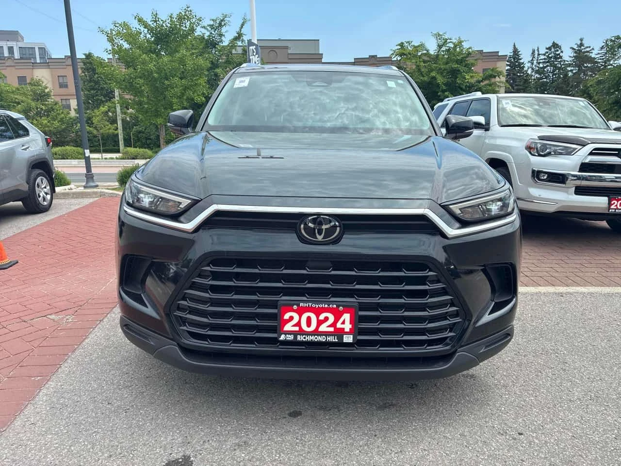 Toyota Grand Highlander AWD/CARFAX/КЛИП/ФИНАНСИРАНЕ, снимка 6 - Автомобили и джипове - 54865674