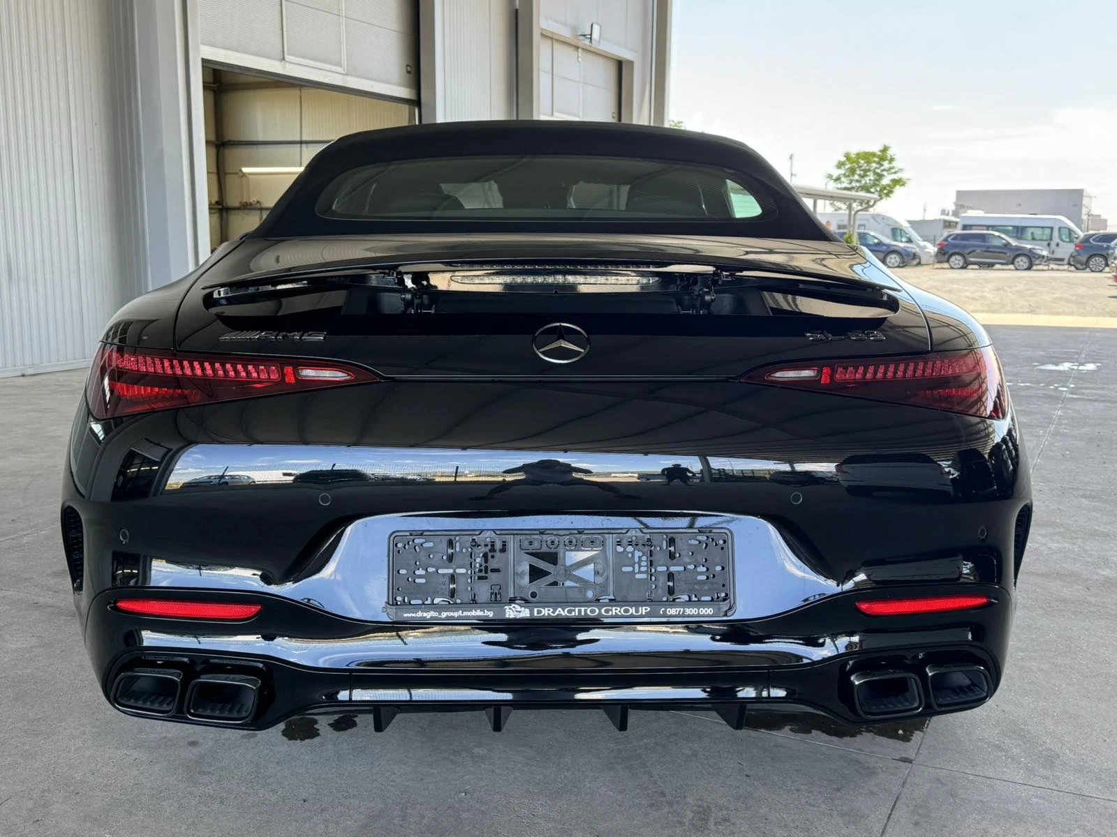 Mercedes-Benz SL 63 AMG 585ps* 4M+ * 8хл.км* CARBON CERAMIC* NIGHT* HEAD U, снимка 4 - Автомобили и джипове - 55030706
