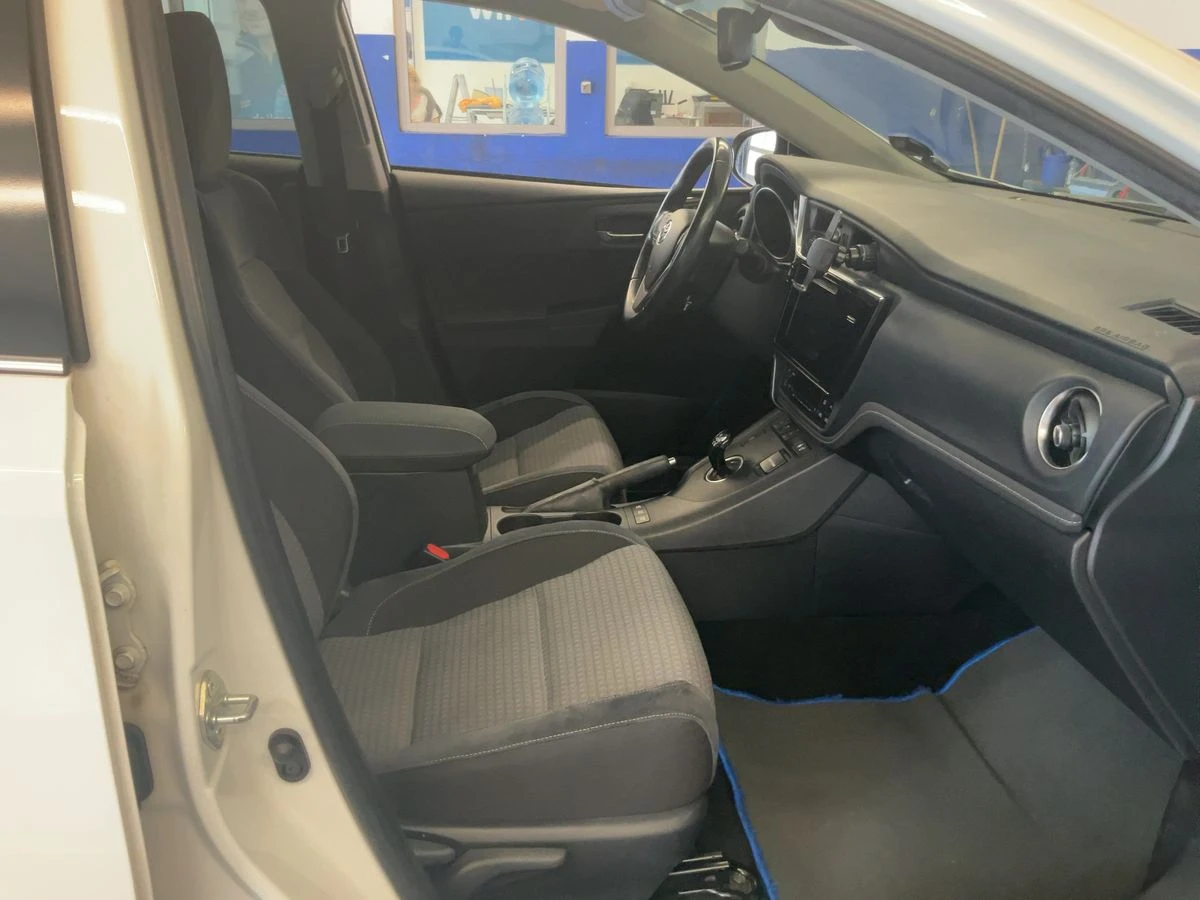 Toyota Auris 1.8 Hybrid Edition-S+  | Mobile.bg � ����������� 5
