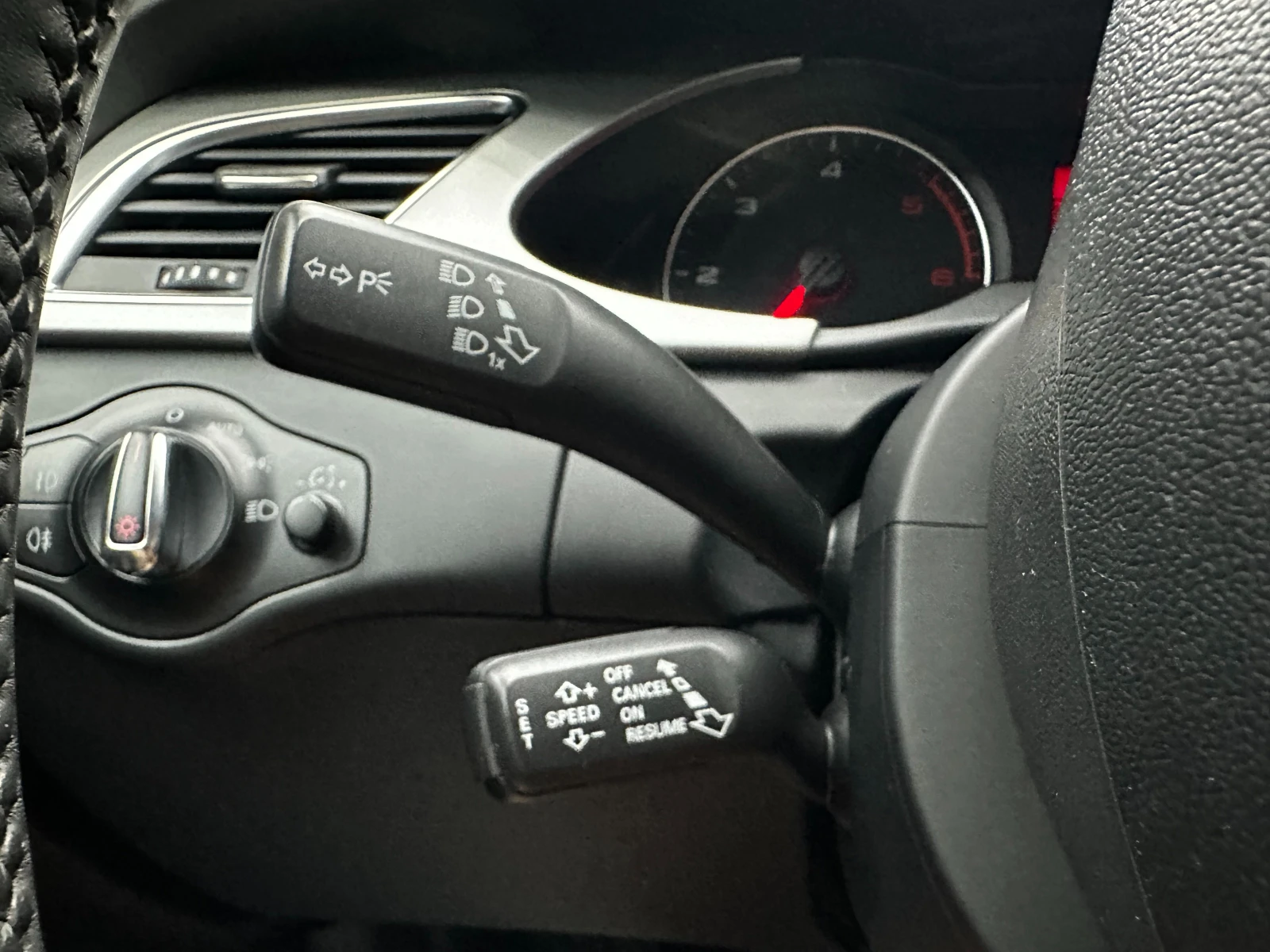 Audi A4 2.0 TDI Quattro-143кс, снимка 16 - Автомобили и джипове - 55852376