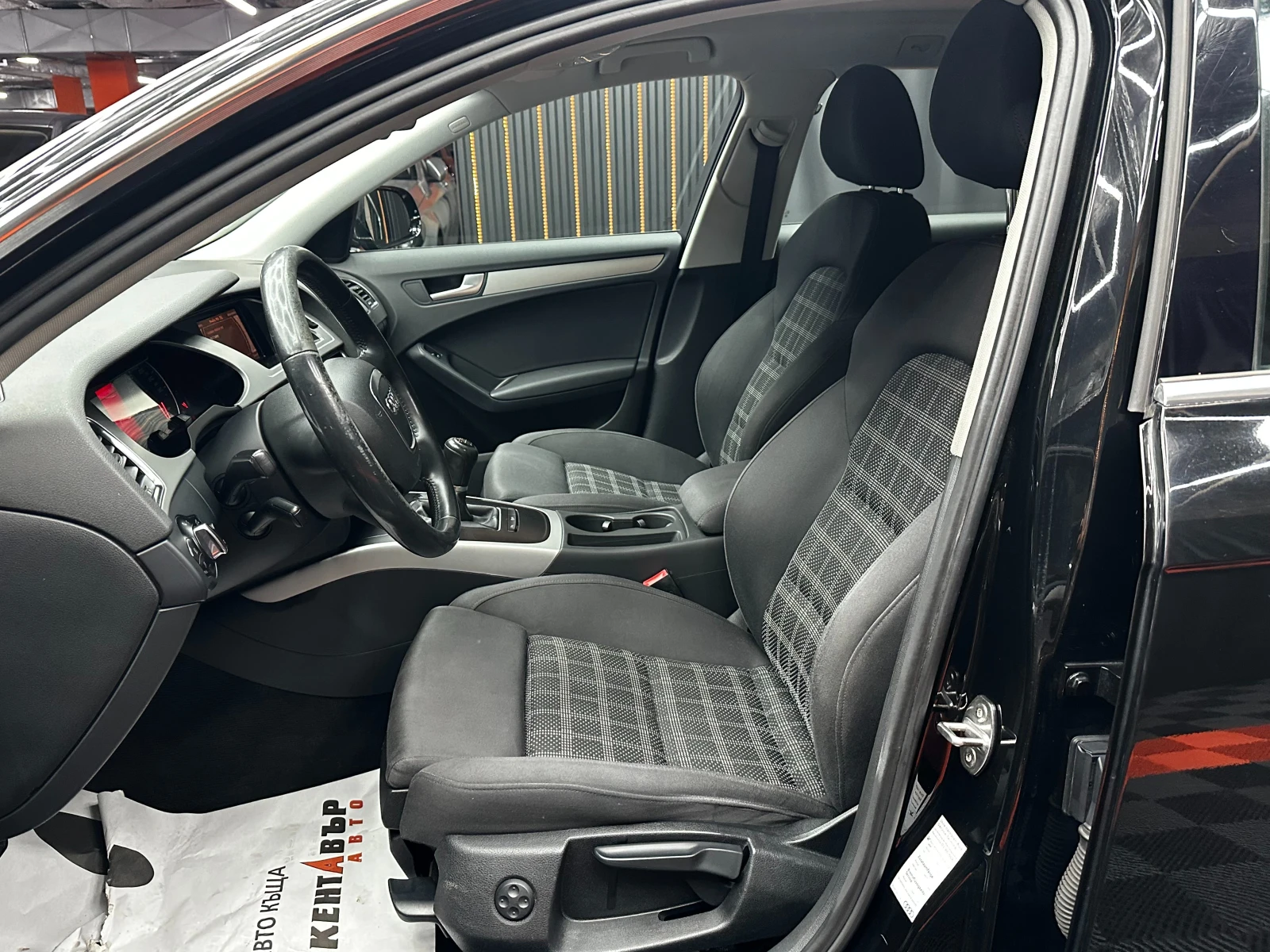 Audi A4 2.0 TDI Quattro-143кс, снимка 8 - Автомобили и джипове - 55852376
