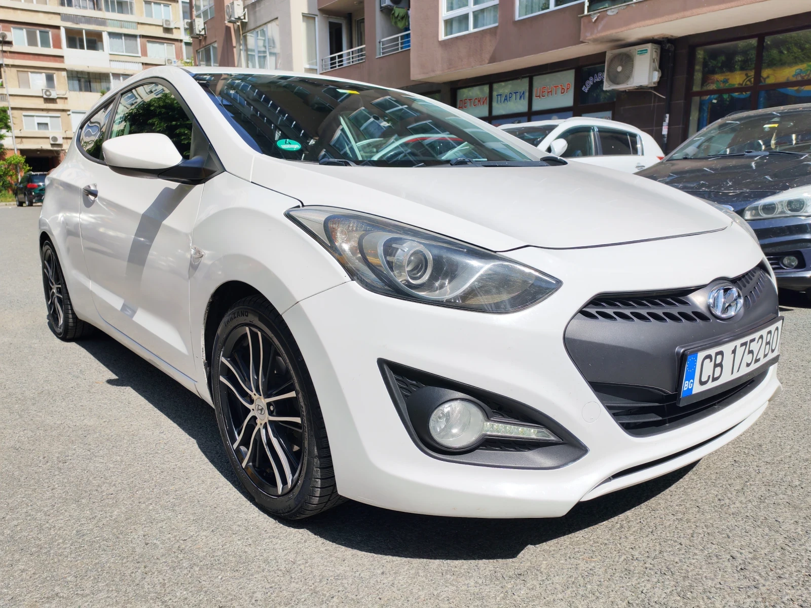 Hyundai I30 1.4 , снимка 4 - Автомобили и джипове - 55873278