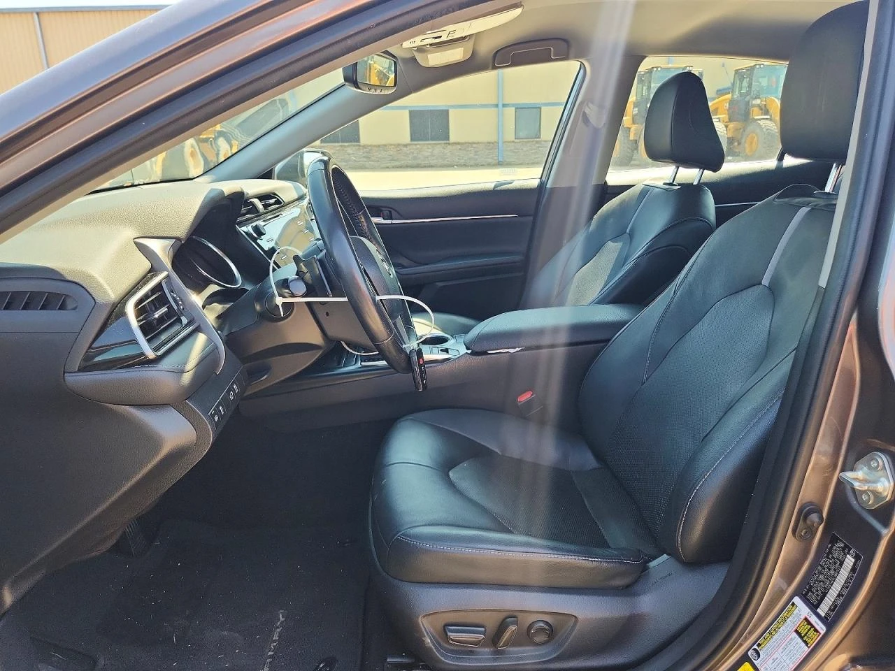 Toyota Camry 2.5l Xse, снимка 7 - Автомобили и джипове - 56043452