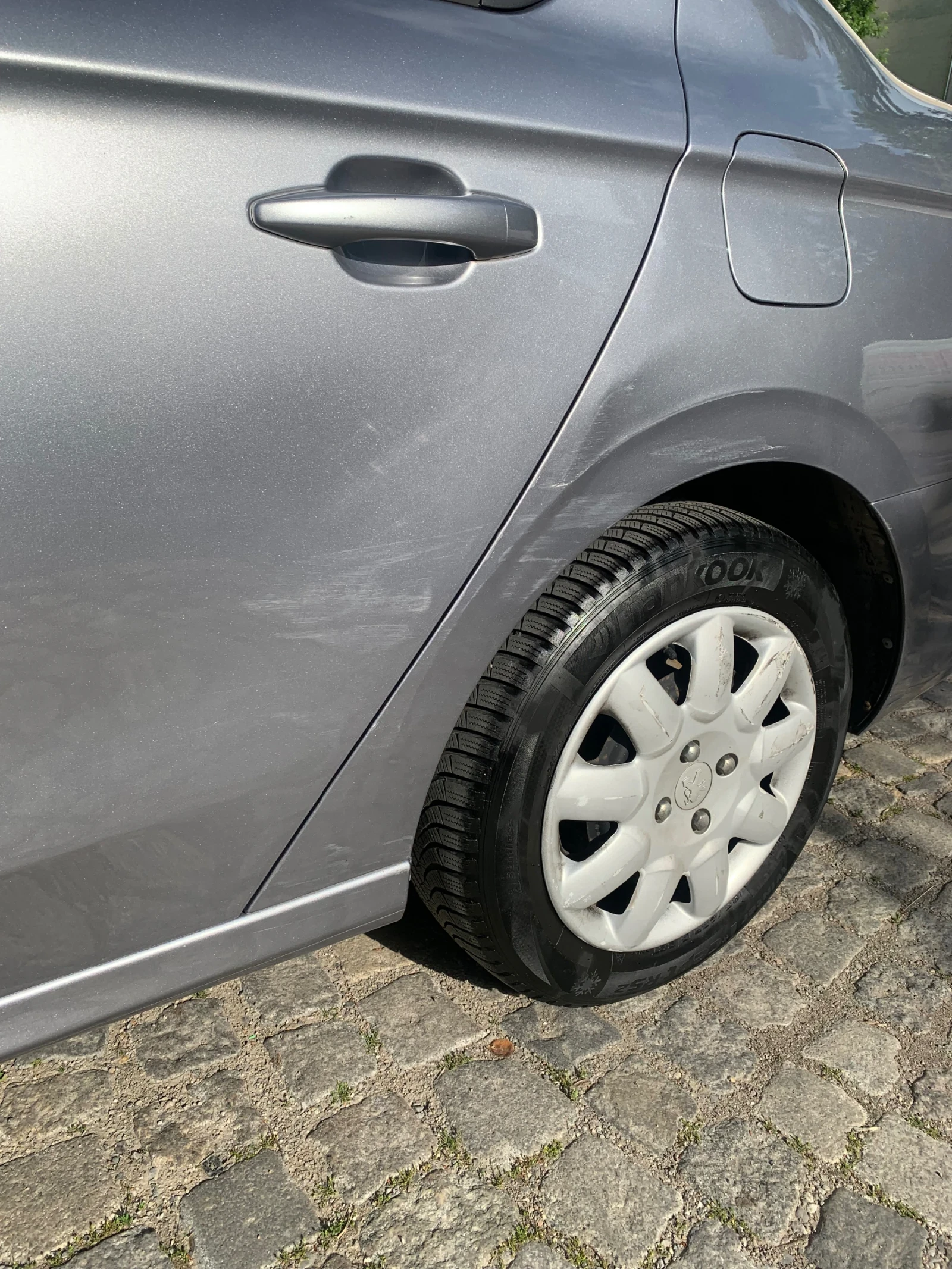 Peugeot 301 1.6 HDI, снимка 9 - Автомобили и джипове - 56049881