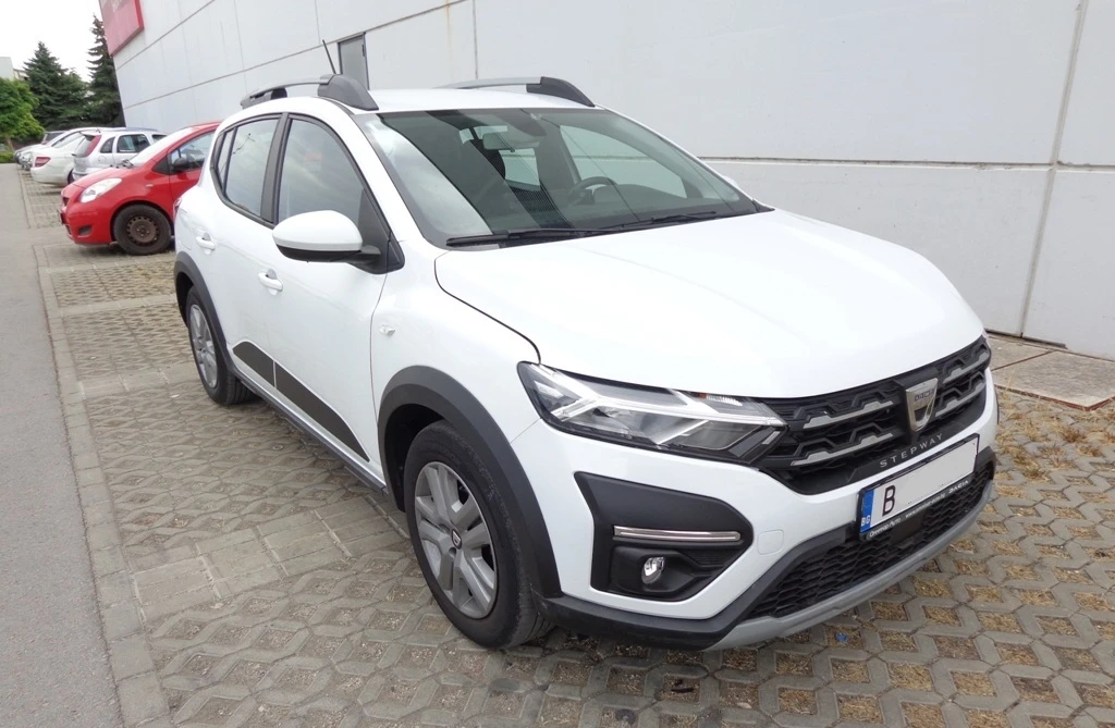Dacia Sandero Stepway ECO 100, снимка 3 - Автомобили и джипове - 56061312