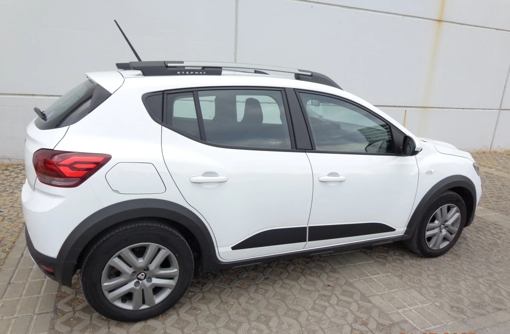 Dacia Sandero Stepway ECO 100, снимка 5 - Автомобили и джипове - 56061312