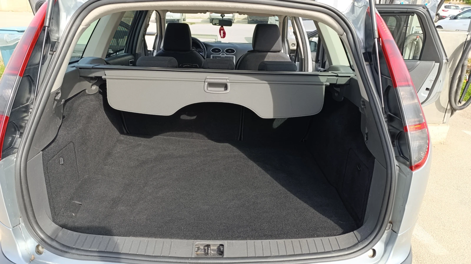 Ford Focus 1, 6. 90кс., снимка 13 - Автомобили и джипове - 56580202
