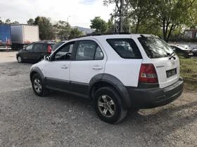 Kia Sorento 2.5d 140 ps ръчка 82600km, снимка 6