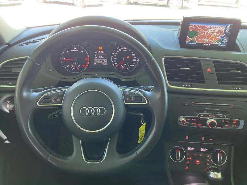 Audi Q3 2.0TDI, снимка 11 - Автомобили и джипове - 46451721