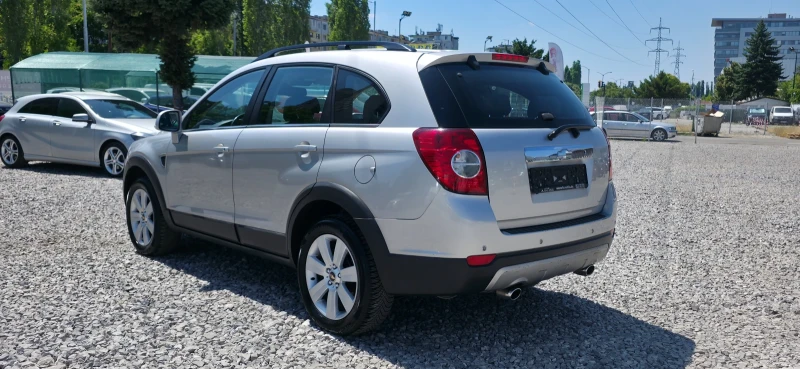 Chevrolet Captiva 2.0 VCDI 16V 4x4 ITALIA EURO 4, снимка 6 - Автомобили и джипове - 50846008