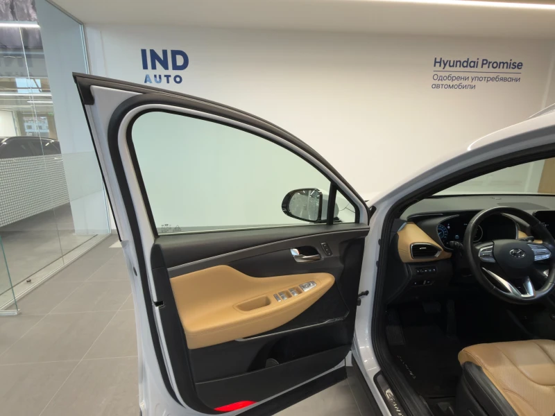 Hyundai Santa fe PREMIUM LUX Plug-in Hybrid AWD, снимка 10 - Автомобили и джипове - 53124995
