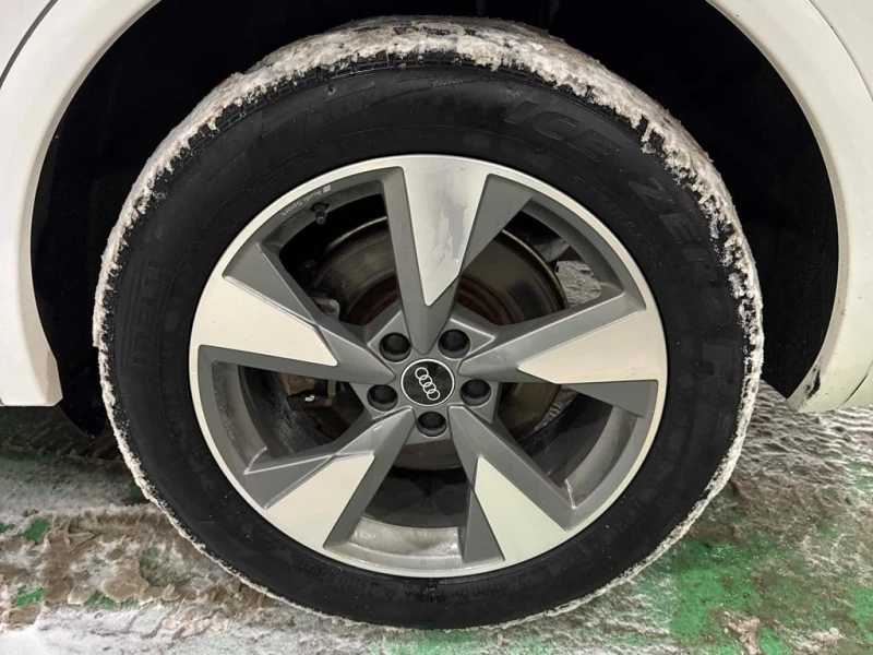 Audi Q5 * Komfort 45 TFSI quattro * CARFAX * БЕЗ ПЪРВОНАЧА, снимка 13 - Автомобили и джипове - 53186153