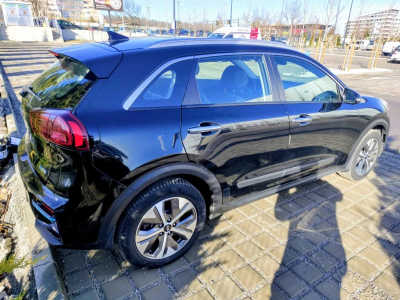 Kia Niro 65KWh/SOH100%/Термопомпа, снимка 5 - Автомобили и джипове - 53192468