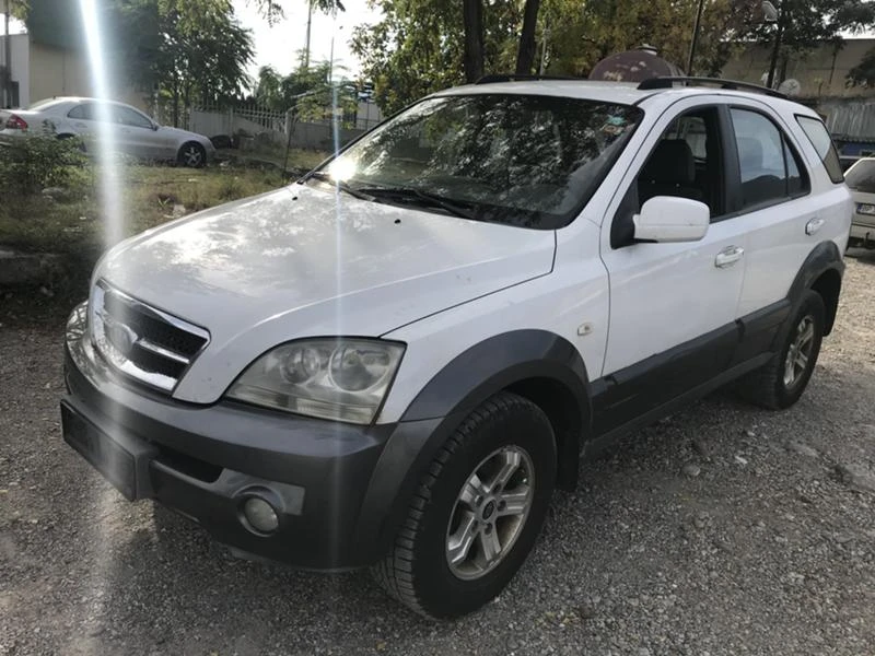 Kia Sorento 2.5d 140 ps ръчка 82600km, снимка 4 - Автомобили и джипове - 19489984