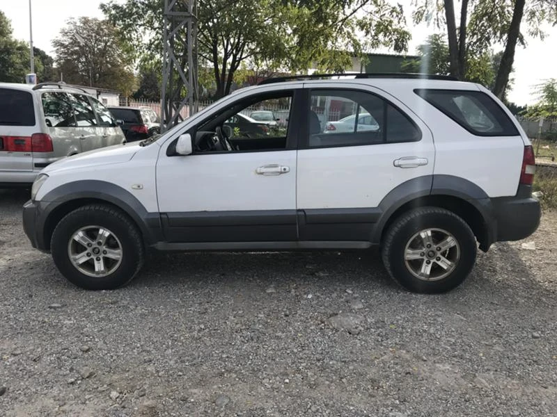 Kia Sorento 2.5d 140 ps ръчка 82600km, снимка 5 - Автомобили и джипове - 19489984