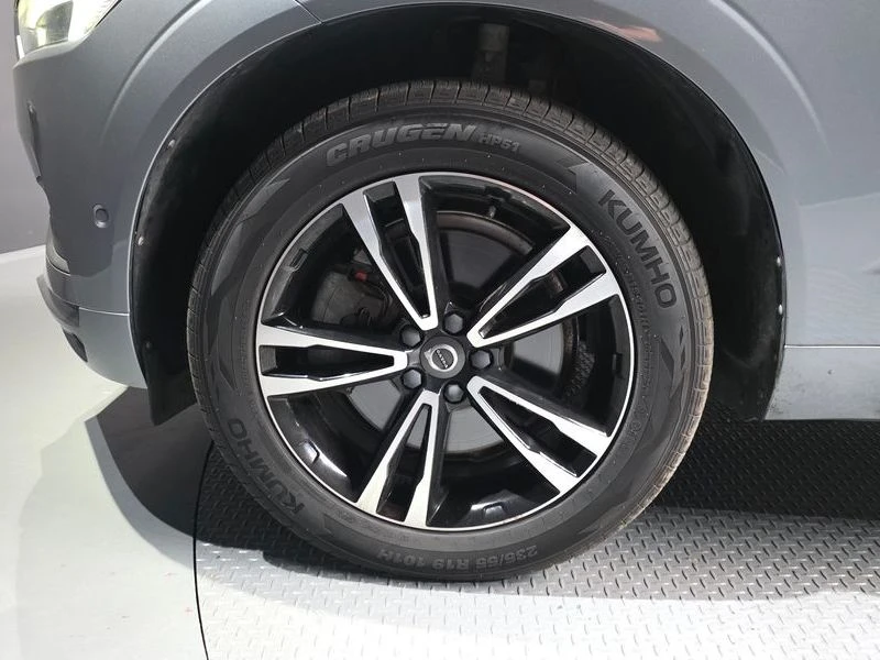 Volvo XC60 D5 Momentum| 187к.с.| ВКЛ.ТЕХНОТЕСТ, снимка 5 - Автомобили и джипове - 55170618