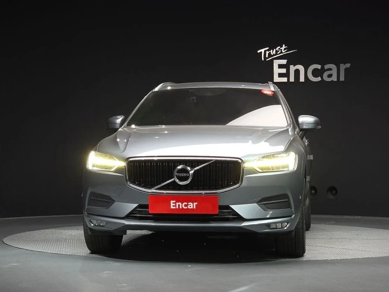 Volvo XC60 D5 Momentum| 187к.с.| ВКЛ.ТЕХНОТЕСТ, снимка 3 - Автомобили и джипове - 55170618