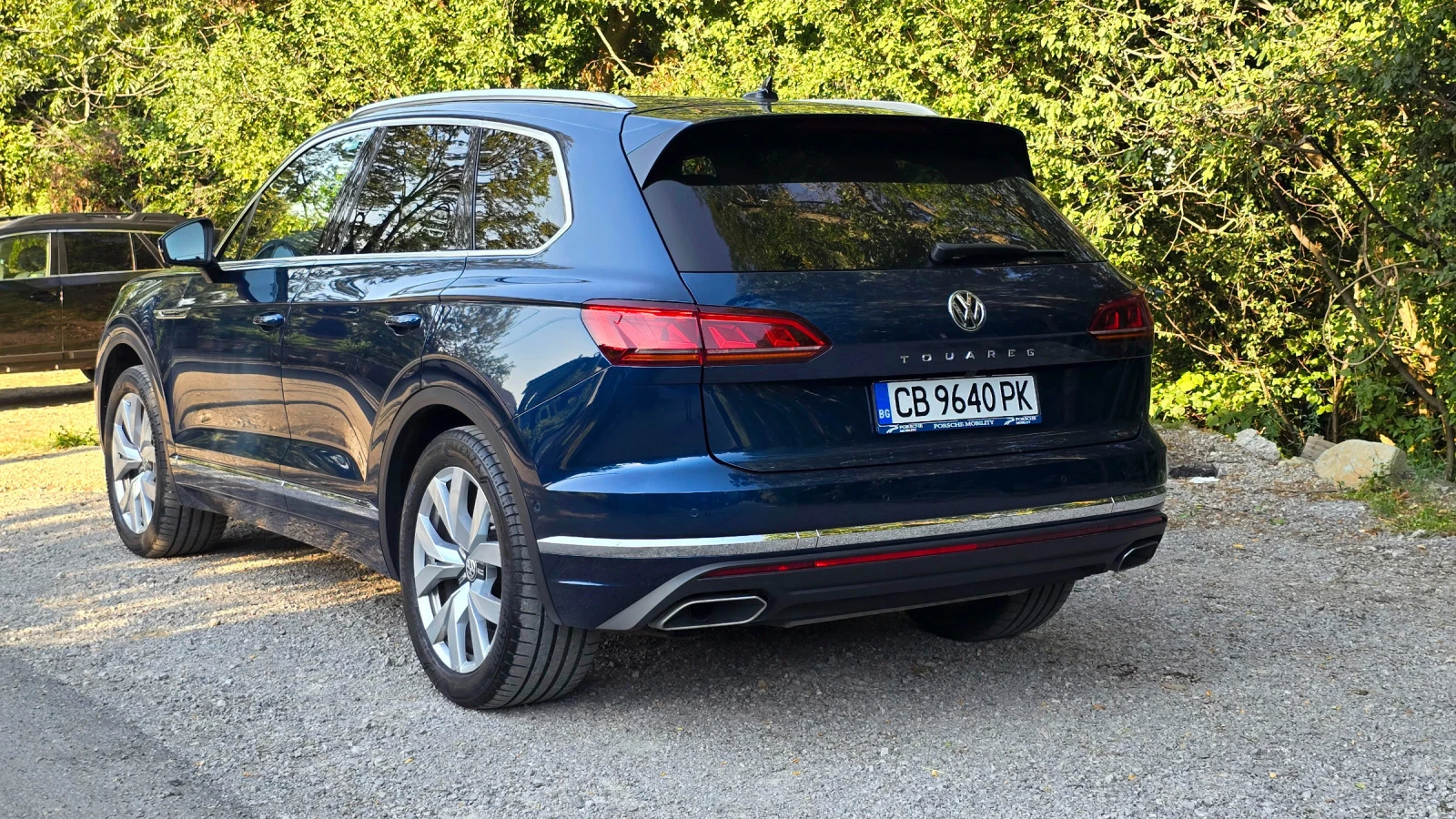 VW Touareg Elegance 3.0V6 TSI 78000 km в гаранция - изображение 5