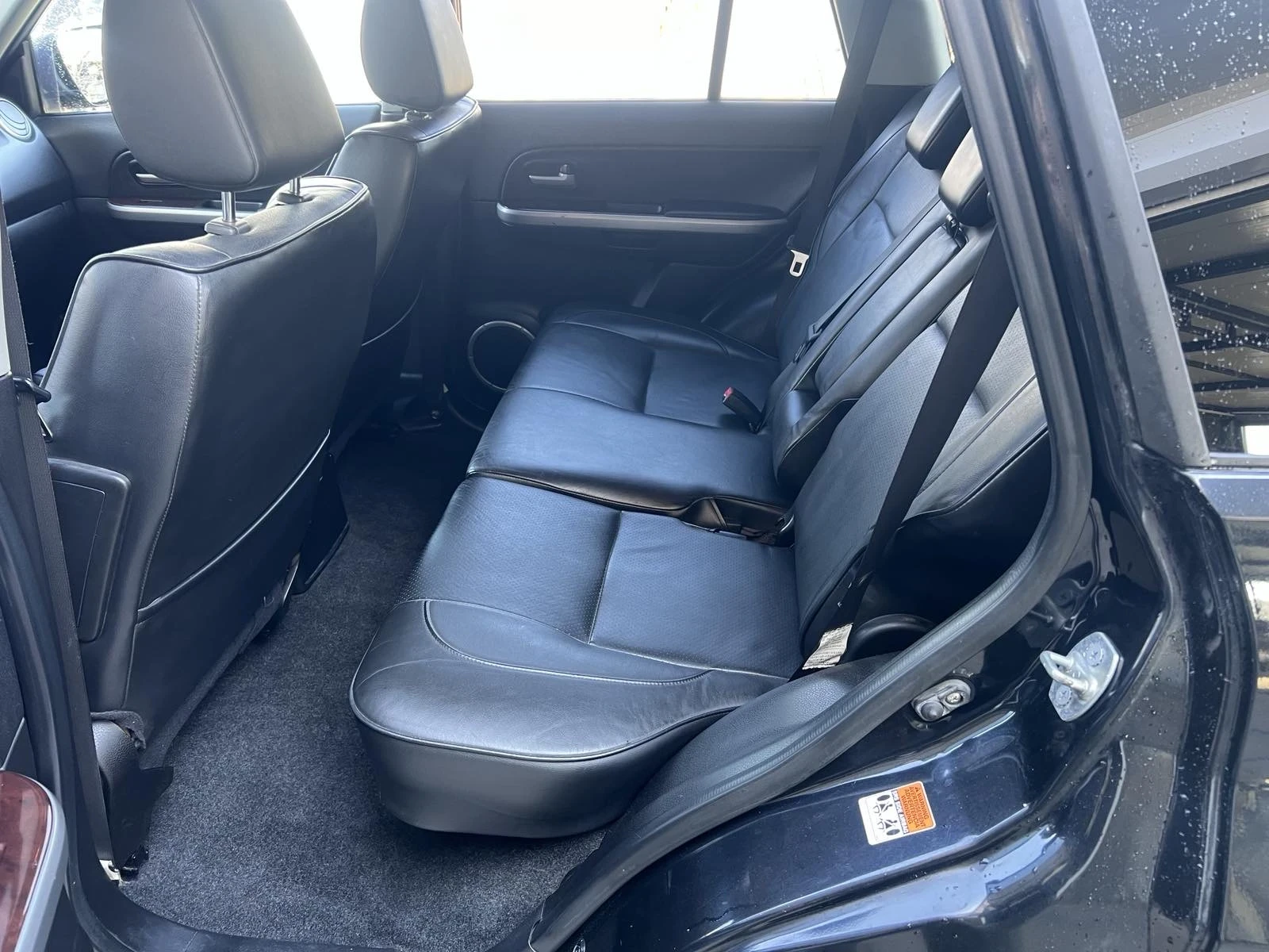 Suzuki Grand vitara  XENON* KEYLESS* NAVI - изображение 9
