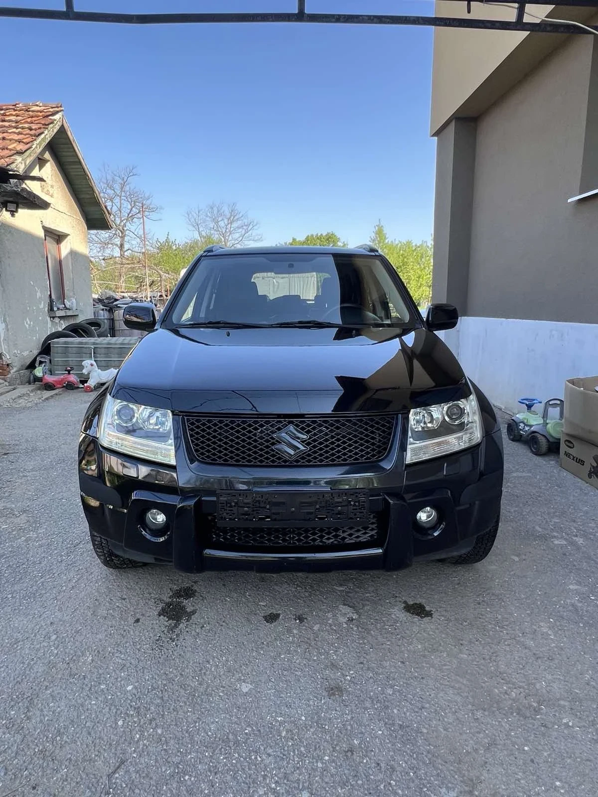Suzuki Grand vitara  XENON* KEYLESS* NAVI - изображение 2
