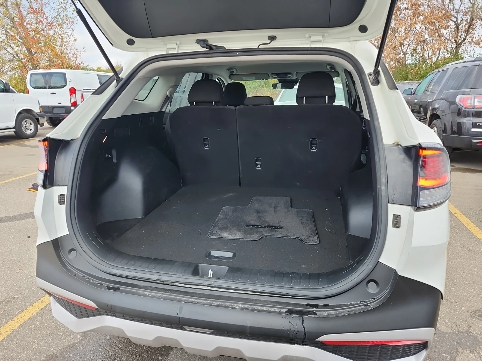 Kia Sportage * CARFAX *    | Mobile.bg   9