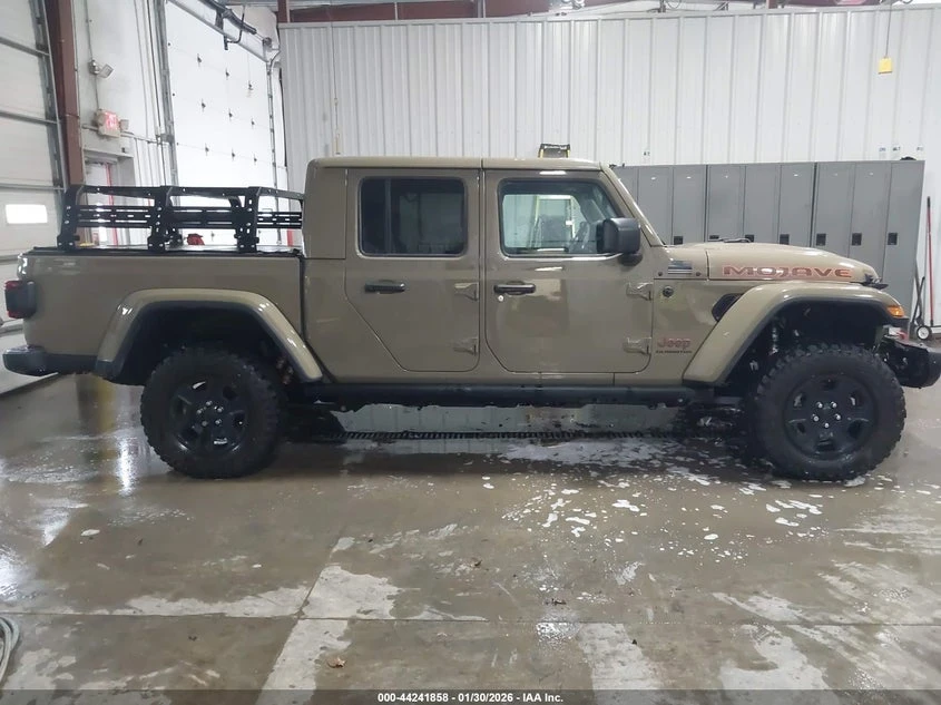 Jeep Gladiator 3.6l Mojave 4X4, снимка 13 - Автомобили и джипове - 53810041