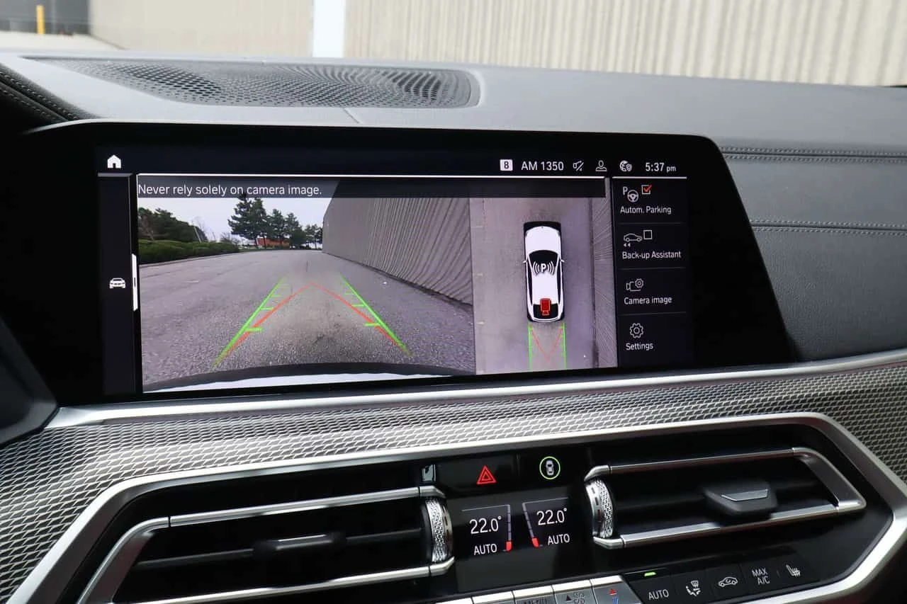 BMW X6 * xDrive40i * ЛАЗЕРИ * 360* ХЕД ЪП * CARPLAY, снимка 12 - Автомобили и джипове - 54496554