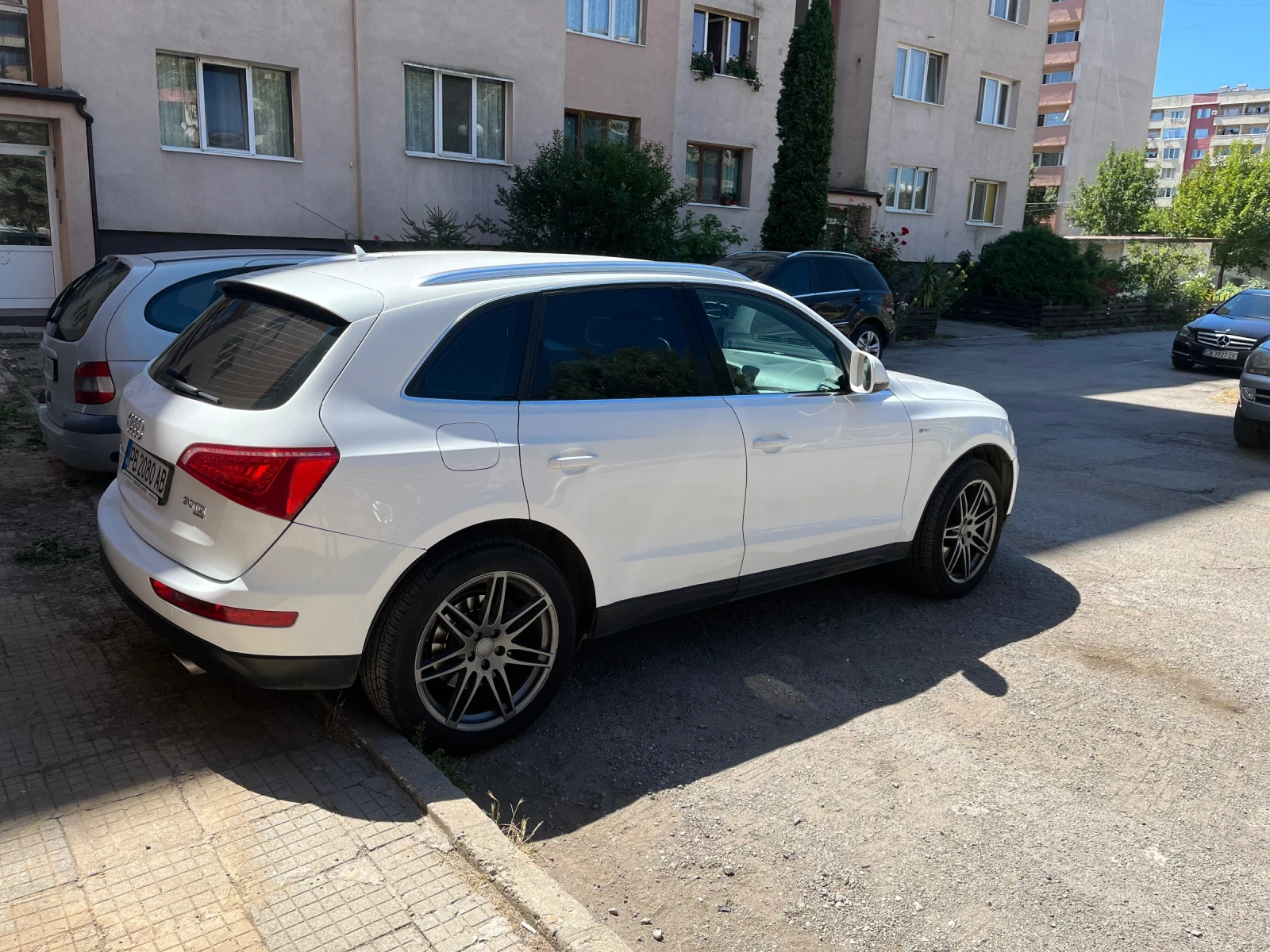 Audi Q5, снимка 2 - Автомобили и джипове - 55725664