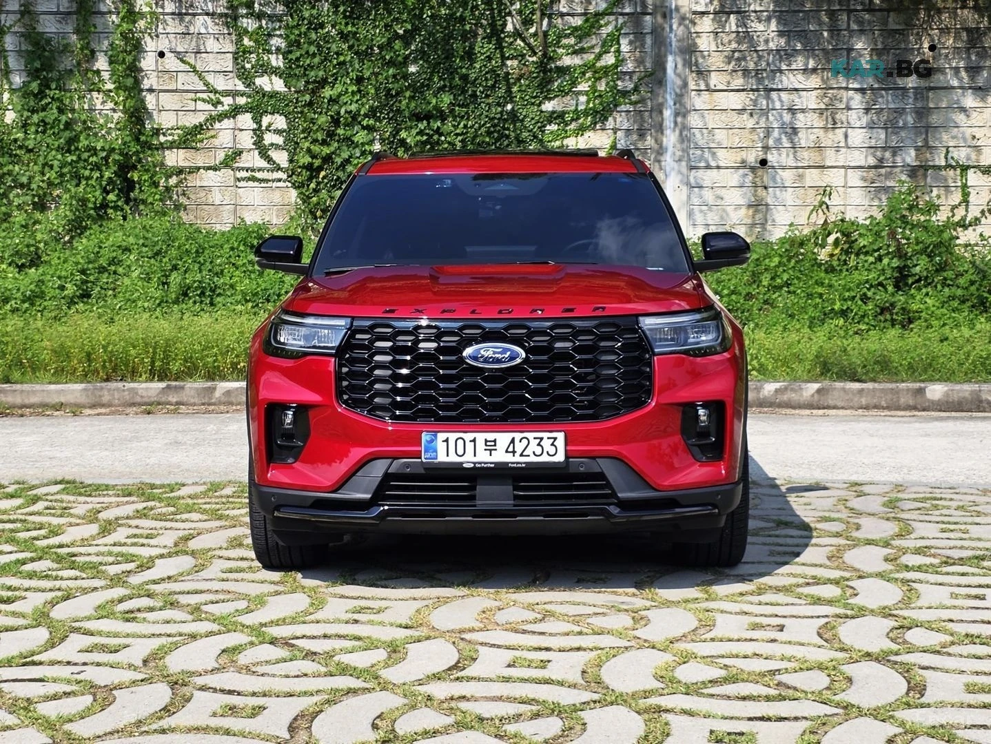 Ford Explorer 2.3 ST-Line 4x4* 360* МАСАЖИ* НАВИ* ПАНО, снимка 3 - Автомобили и джипове - 55886154