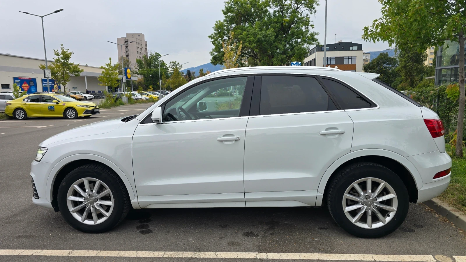 Audi Q3 TFSI QUATTRO, снимка 3 - Автомобили и джипове - 56232763