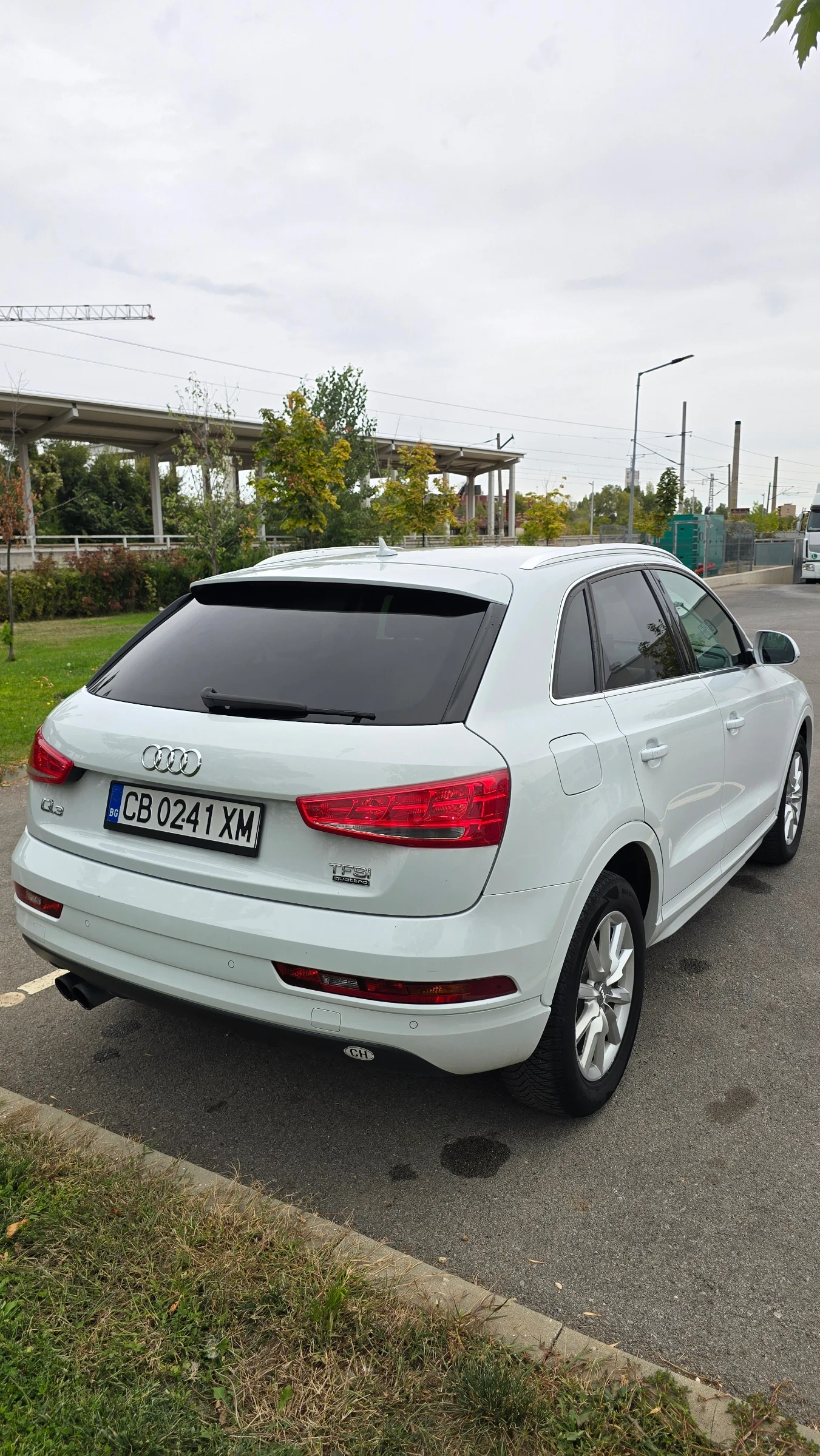 Audi Q3 TFSI QUATTRO, снимка 6 - Автомобили и джипове - 56232763