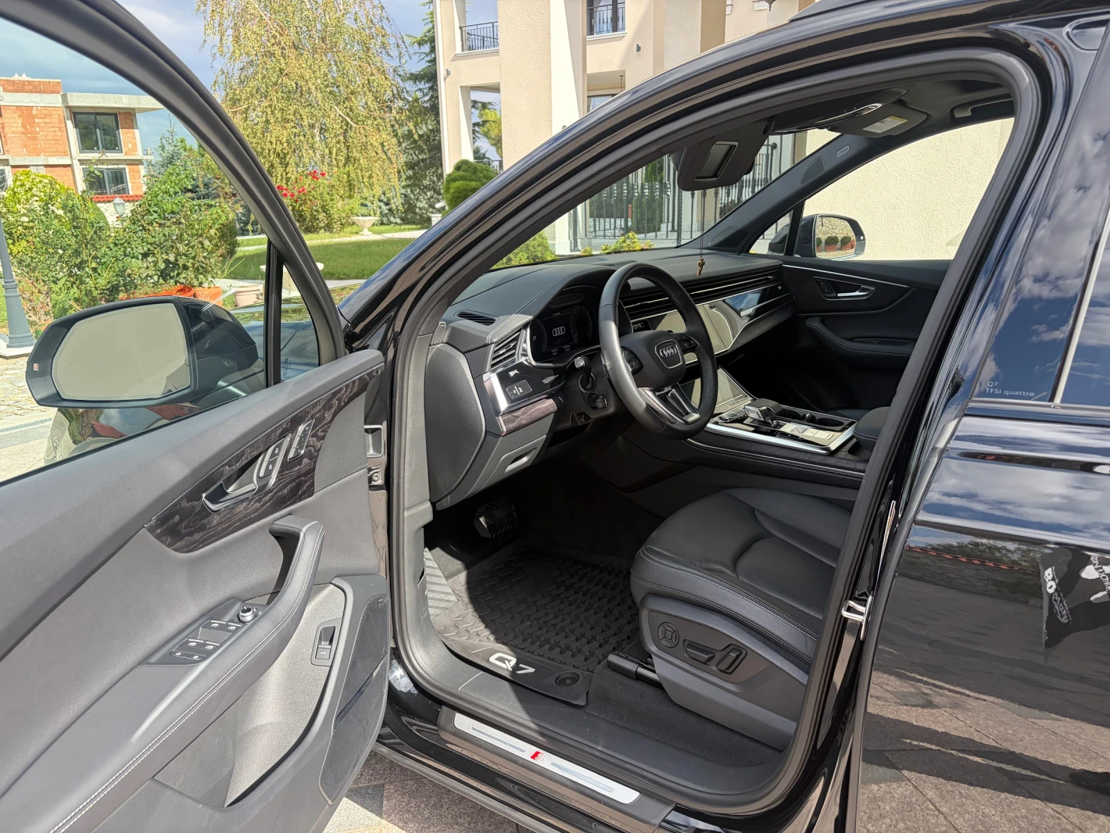Audi Q7 55TFSI TECHNIK , снимка 7 - Автомобили и джипове - 56314504
