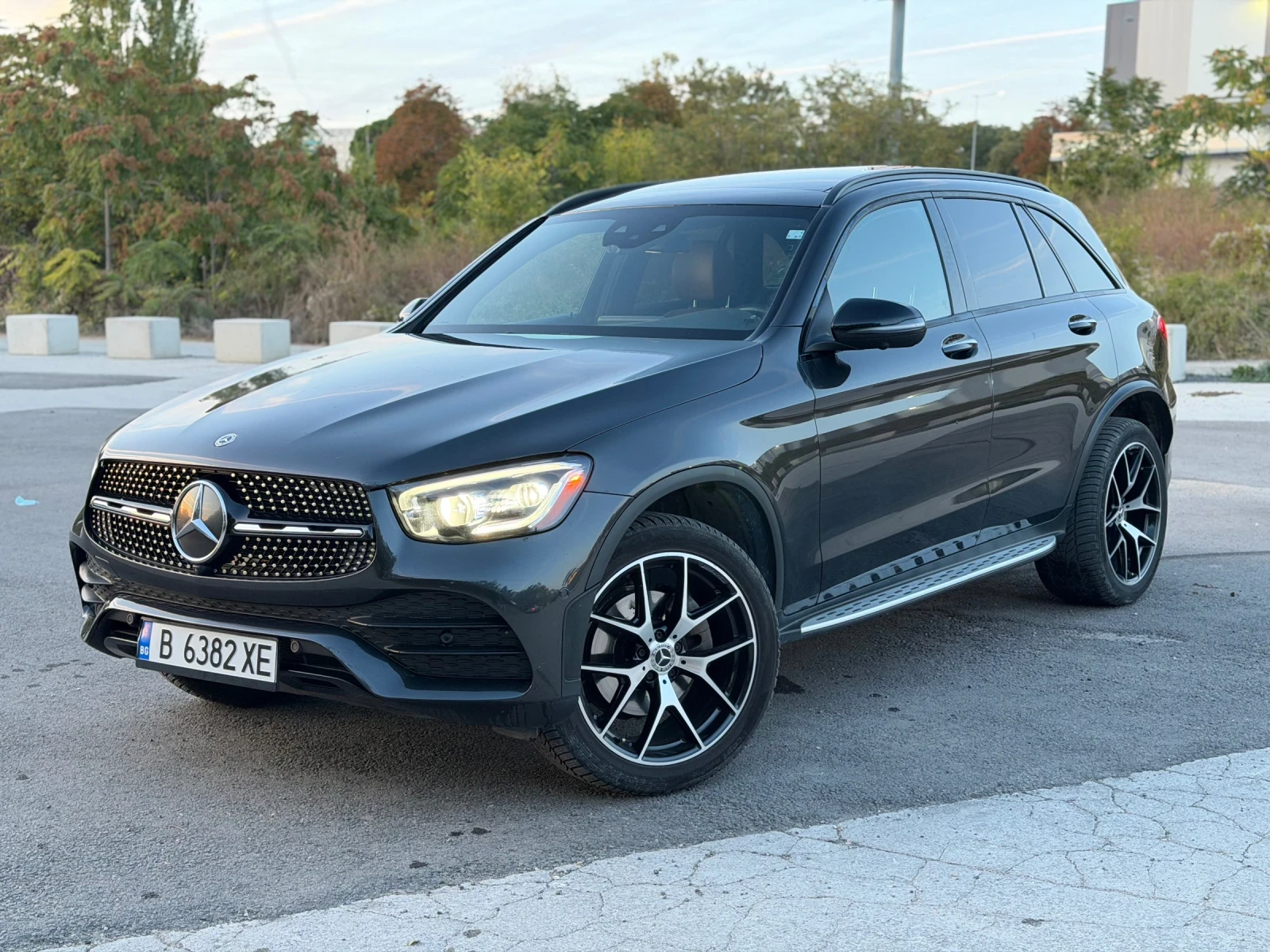 Mercedes-Benz GLC 300, снимка 3 - Автомобили и джипове - 56409359