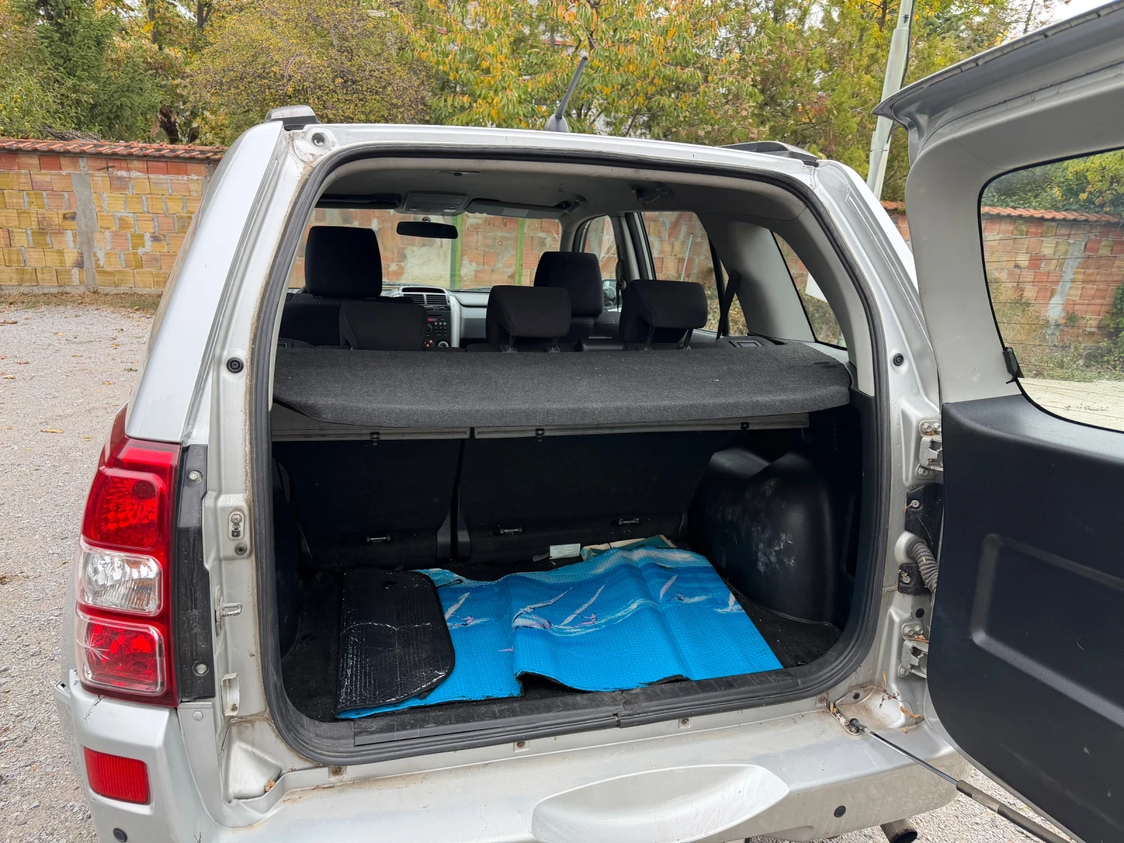 Suzuki Grand vitara 1.9 Dizel 4X4, снимка 7 - Автомобили и джипове - 56464332