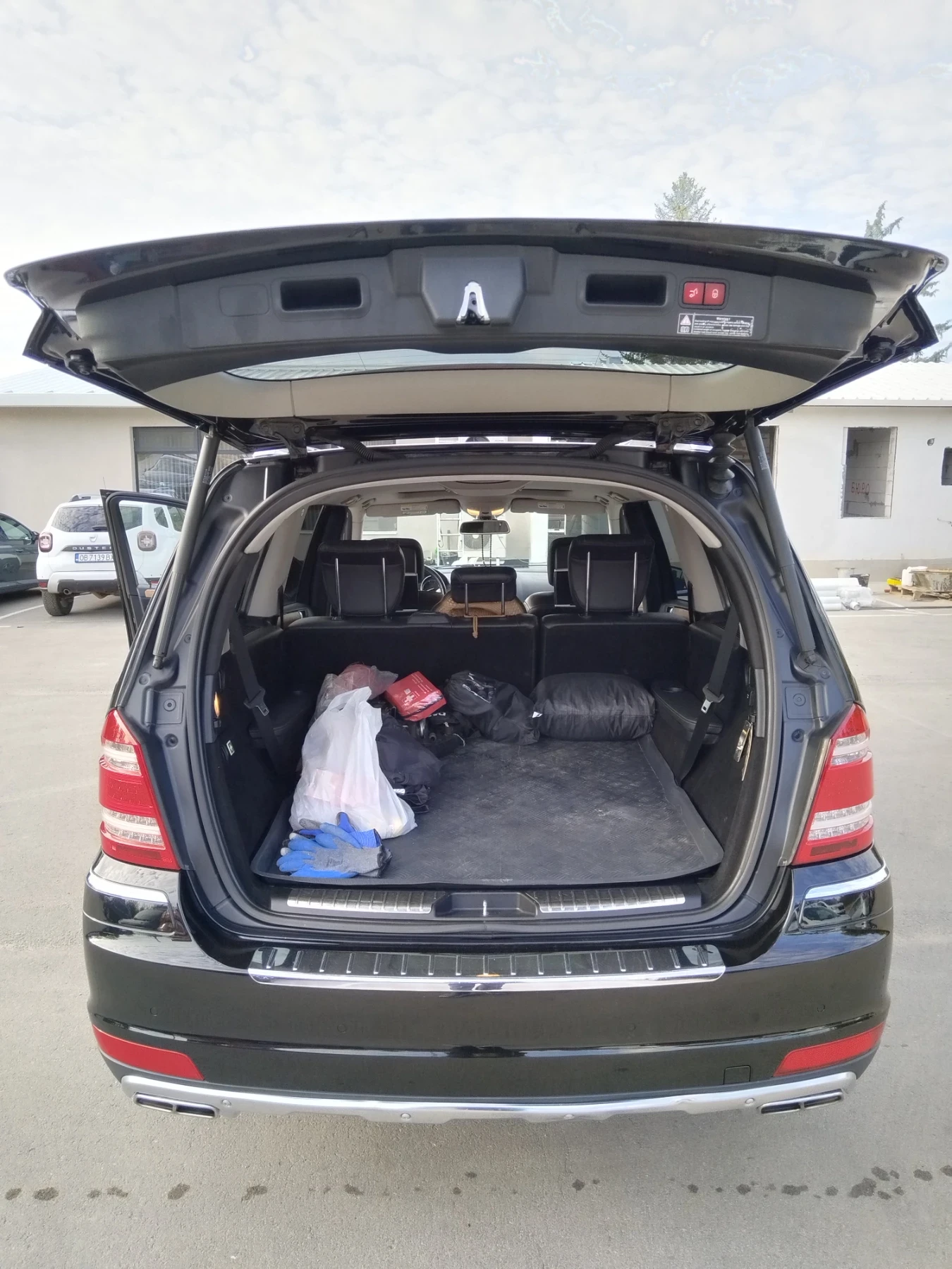 Mercedes-Benz GL 550, снимка 9 - Автомобили и джипове - 56745489