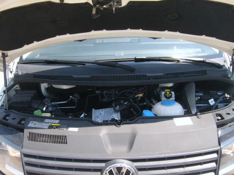 VW Transporter 2, 0 tdi, klima, лизинг, снимка 9 - Бусове и автобуси - 50953101